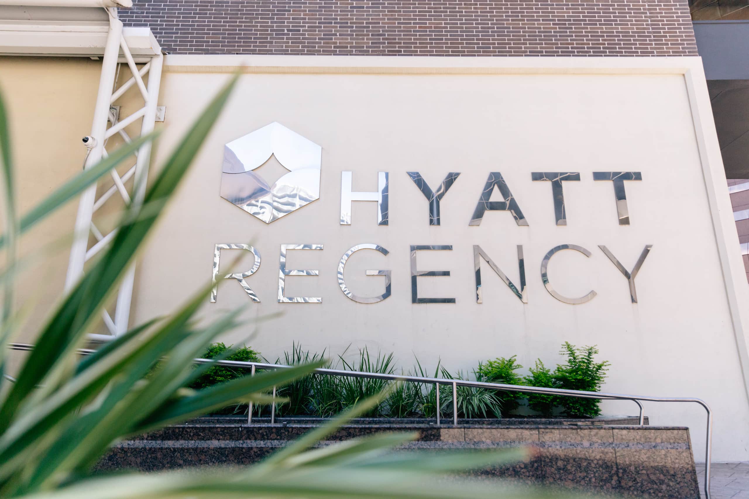 Hyatt Regency Houston Exterior Signage