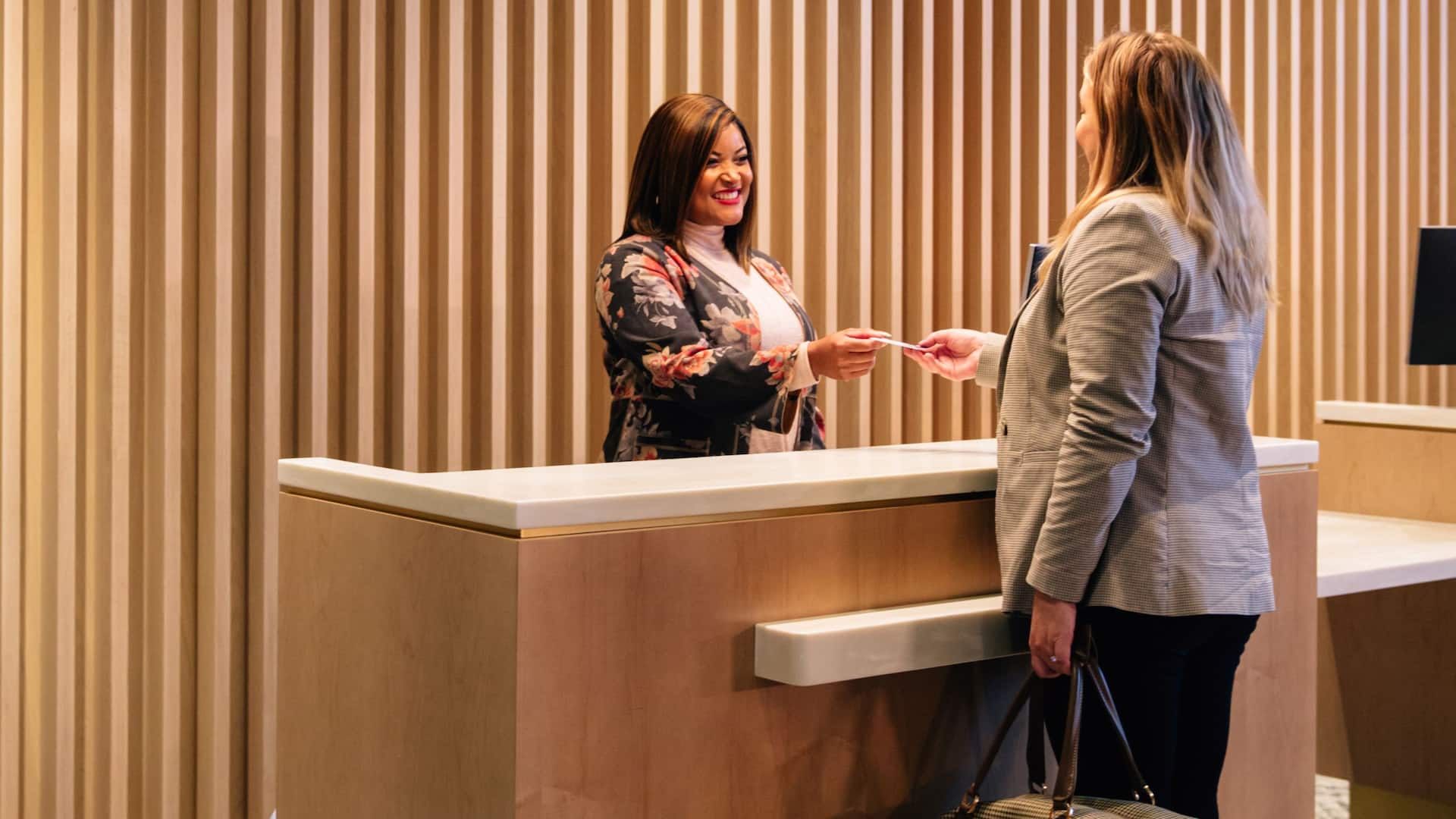 Hyatt Regency Houston Lobby Check-in