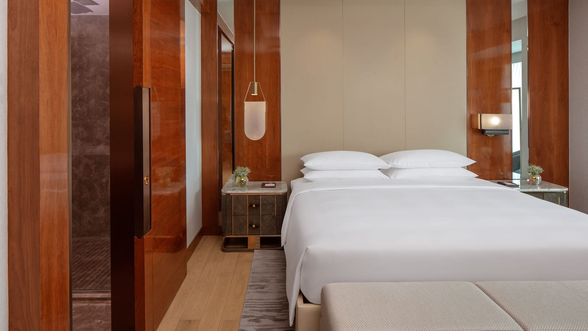 Hyatt Regency Trivandrum Presidential Suite Bedroom