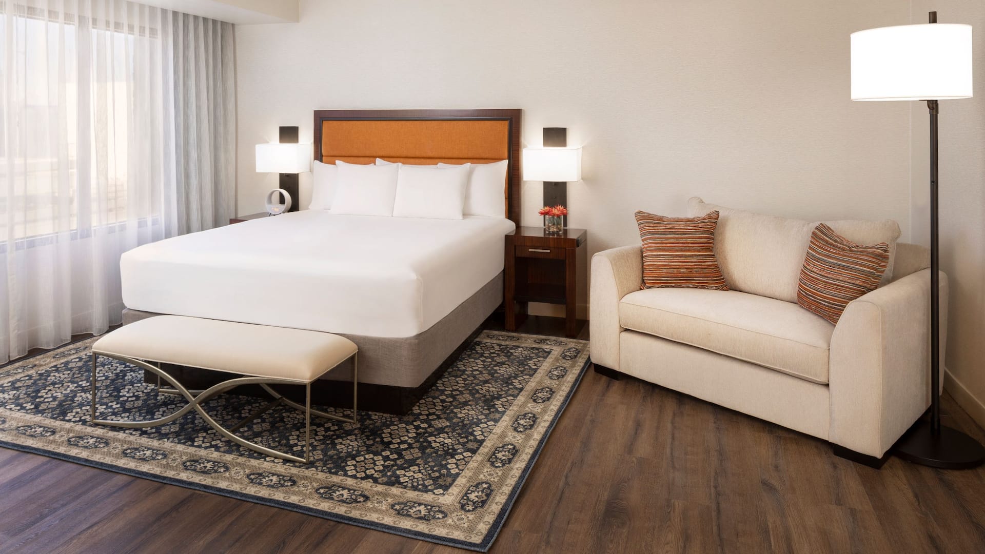 Hyatt Regency Phoenix Suite Bedroom Layout