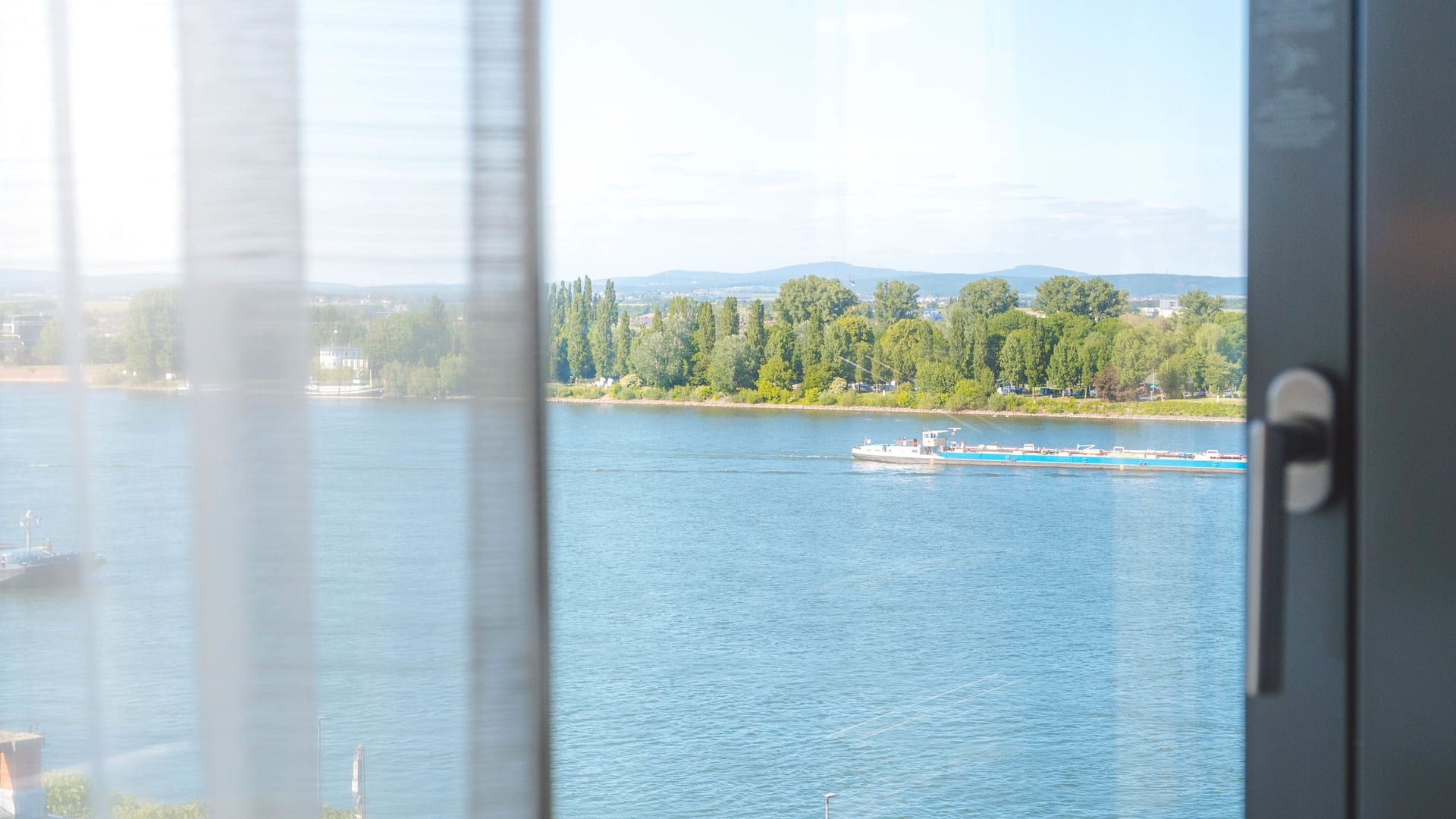 Hyatt Regency Mainz Window View with Curtain