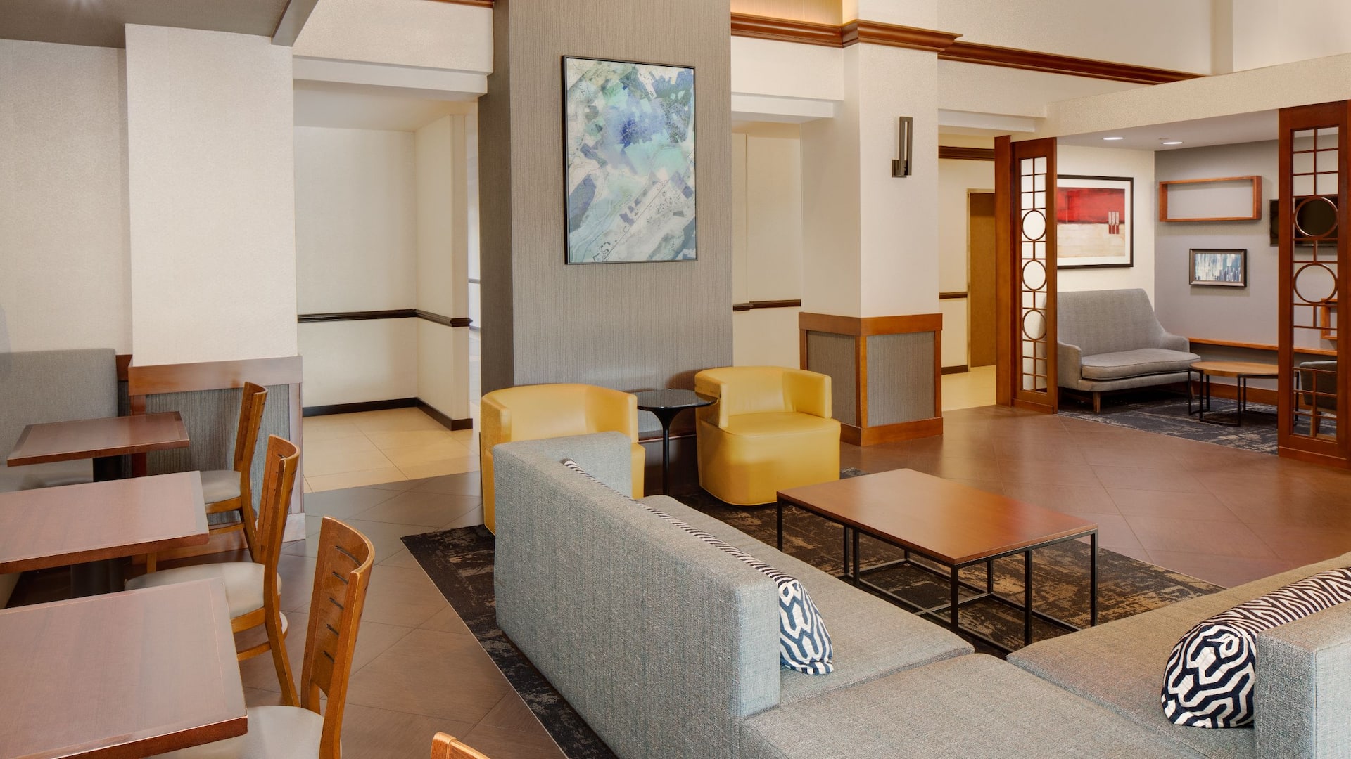 Hyatt Place Princeton Lobby