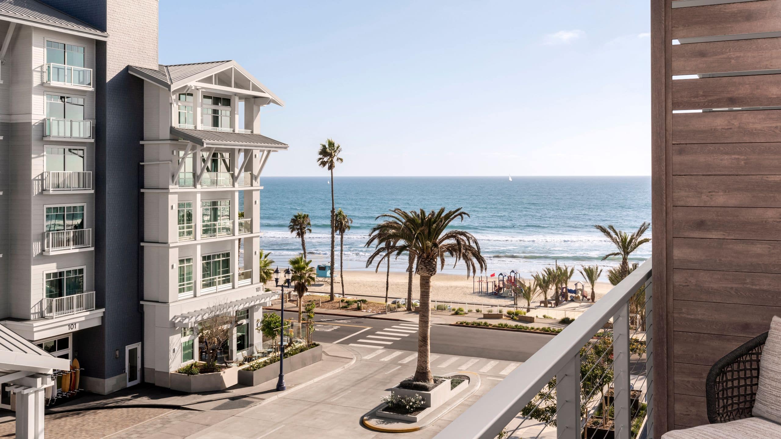 1 von 3 Mission Pacific Hotel Ocean View