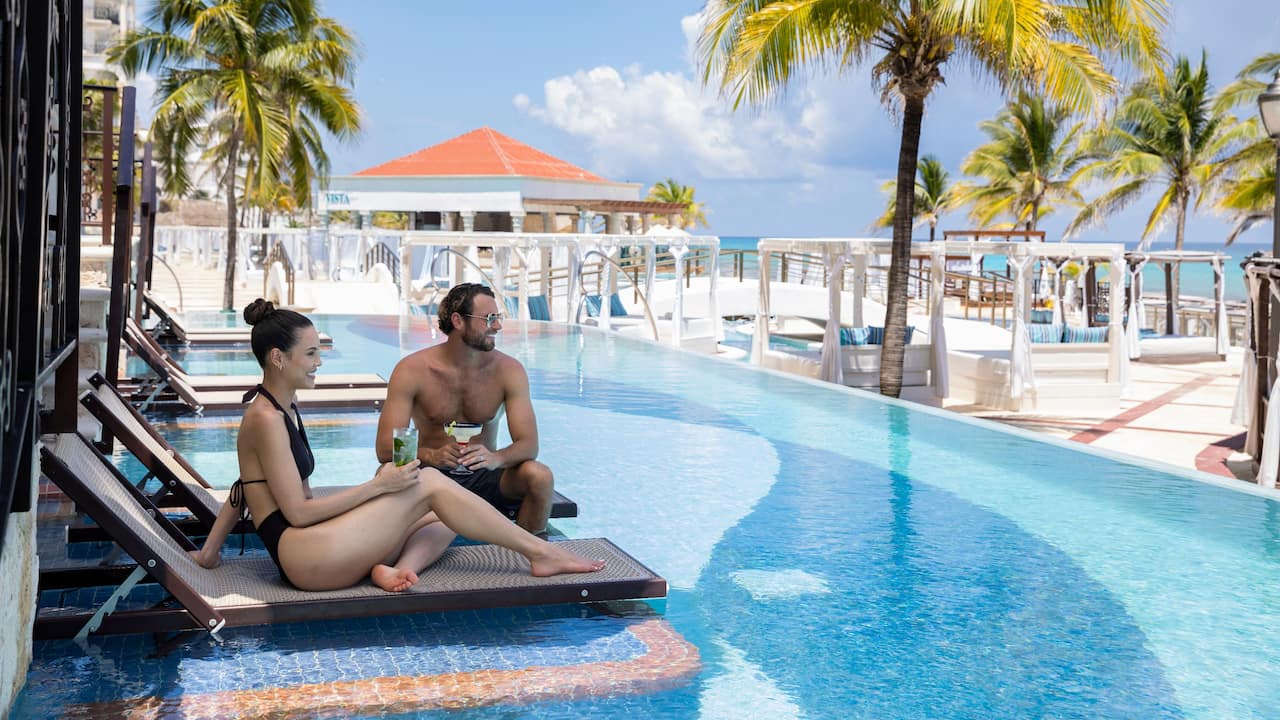 Swim Up Suite Ocean View