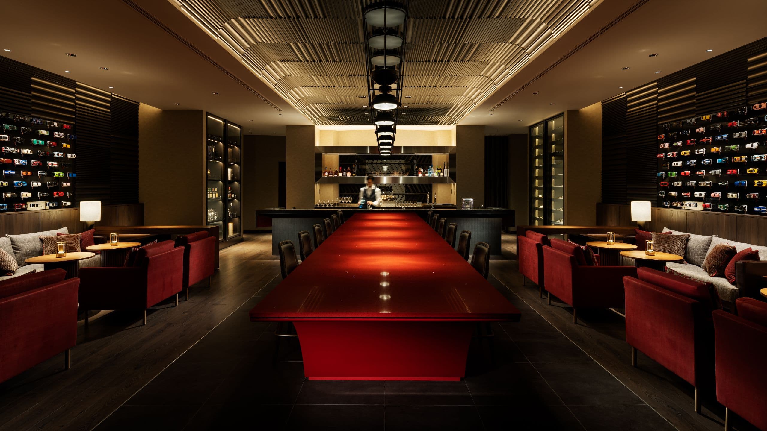 Fuji Speedway Hotel Bar With Staff