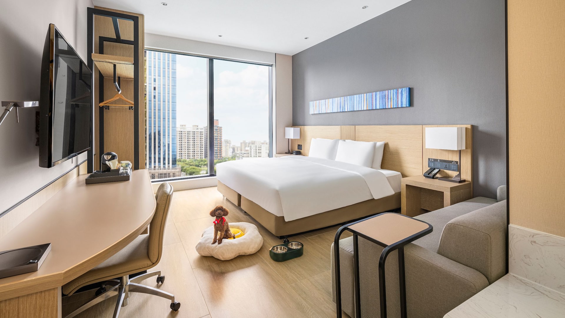Hyatt Place New Taipei City Xinzhuang Standard King Guestroom Dog