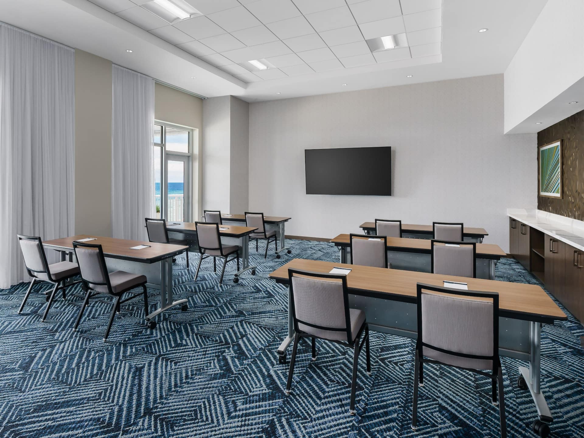 Hyatt Place Panama City Beach / Beachfront Meeting Space Classroom