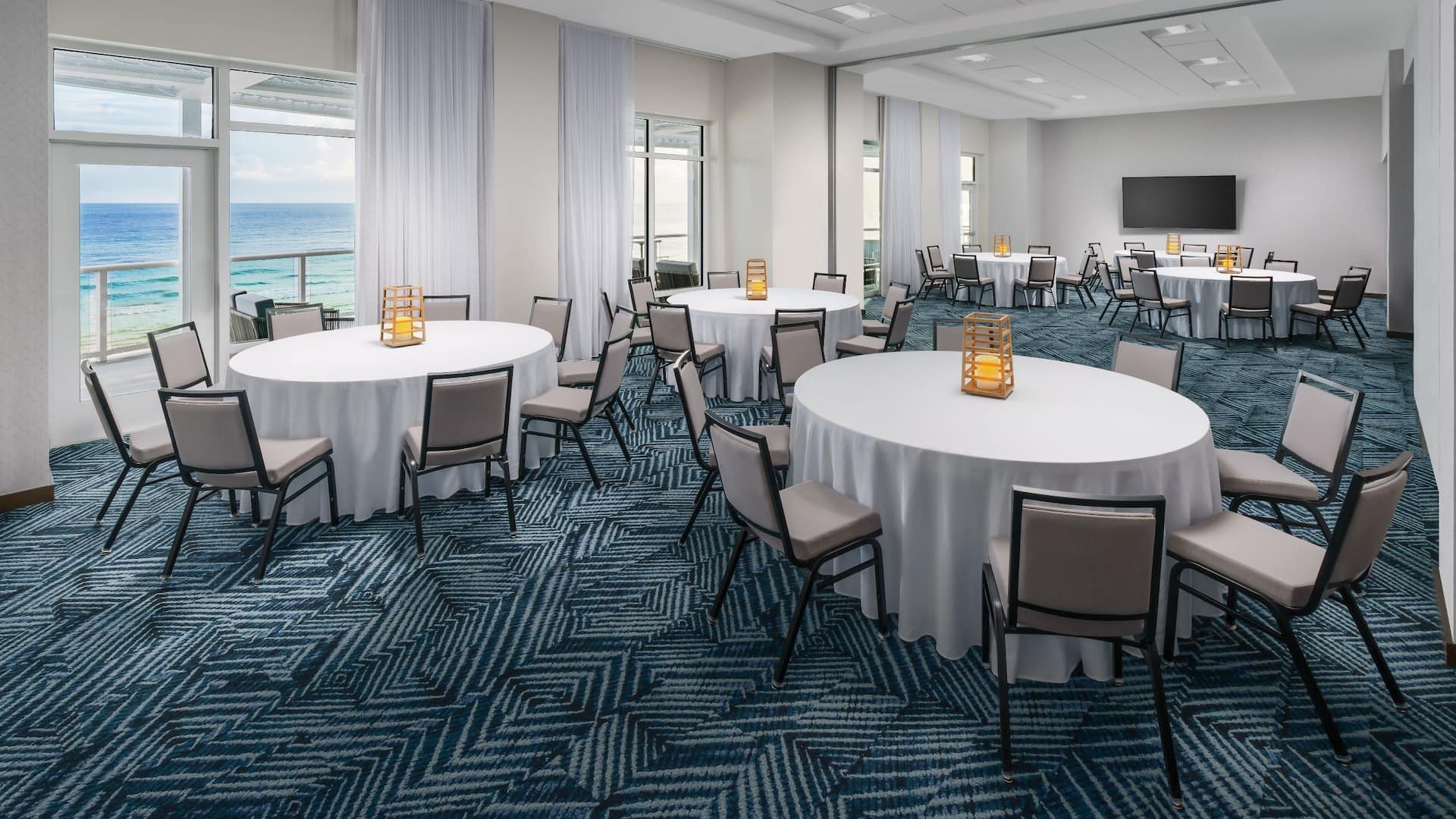 Hyatt Place Panama City Beach / Beachfront Meeting Space