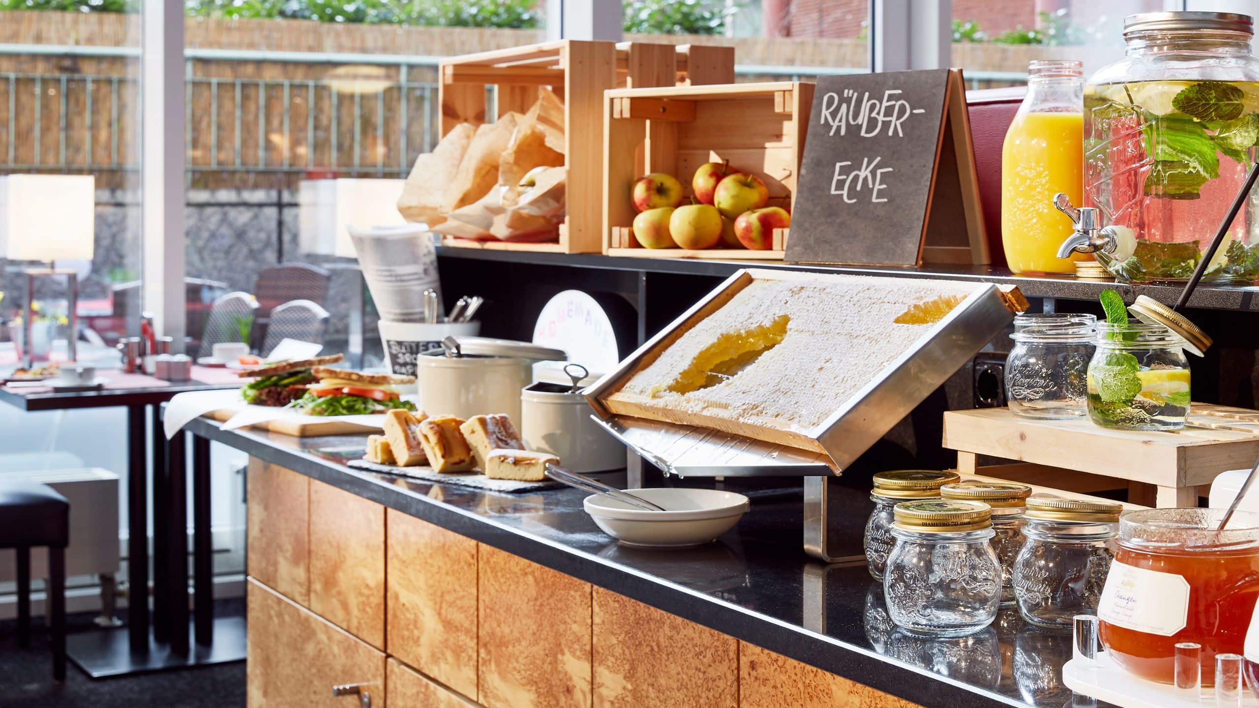 Lindner Hotel Dom Residence Breakfast Buffet