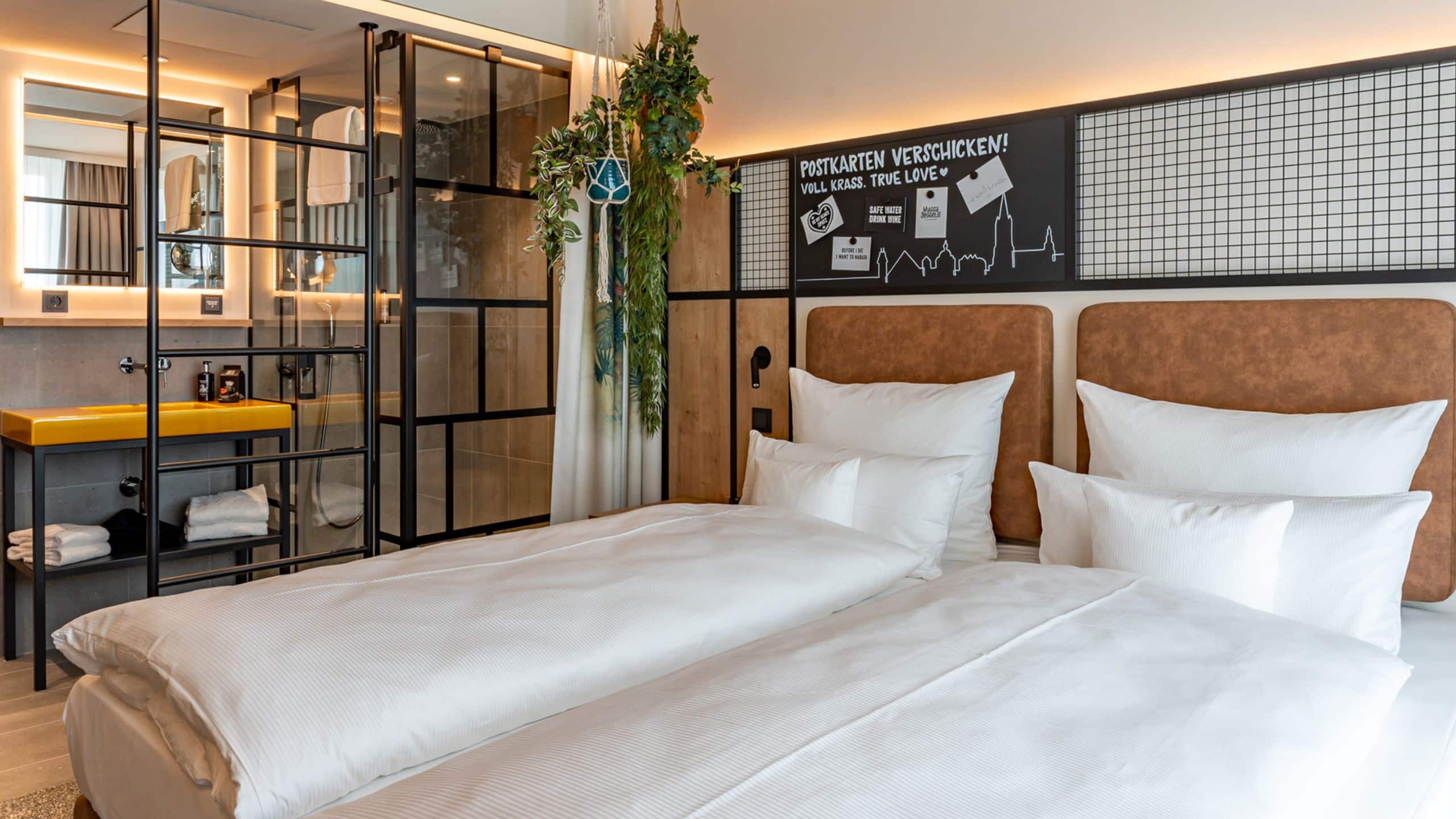 me and all hotel ulm Guestroom