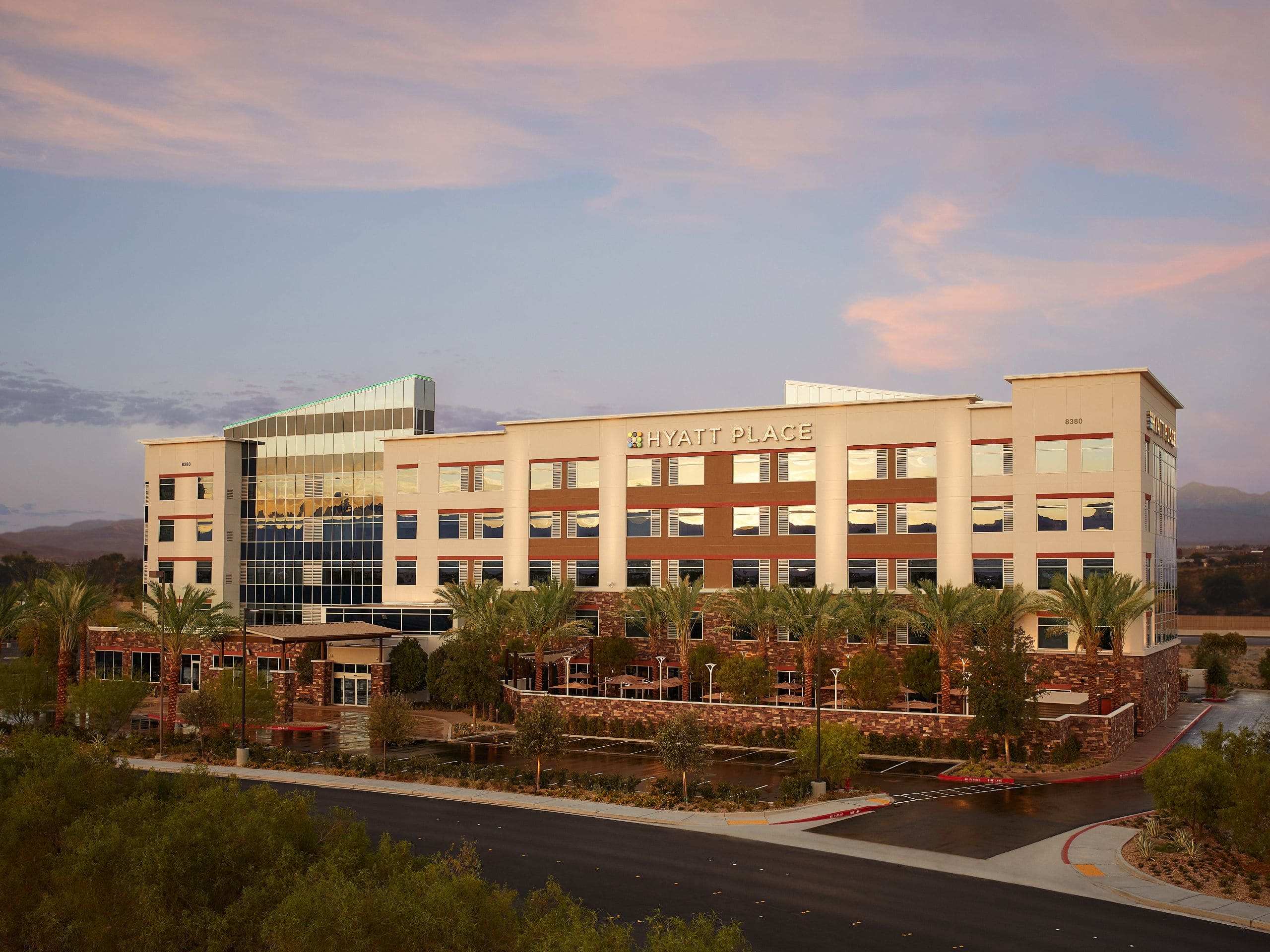 SILVERTON CASINO LODGE Updated 2024 Prices & Hotel Reviews (Las Vegas