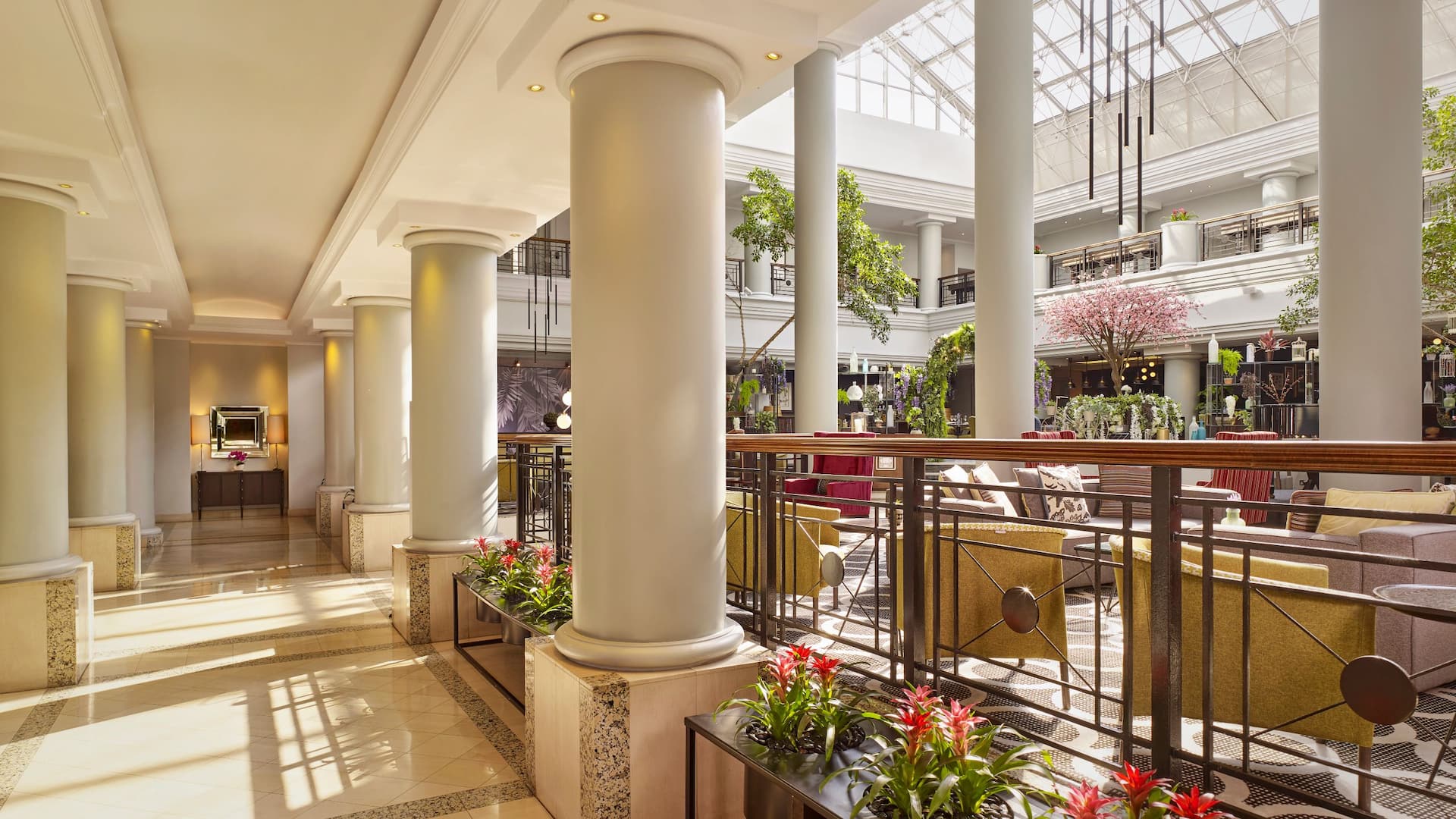 Hyatt Regency Birmingham Lobby Aria Restaurant Atrium