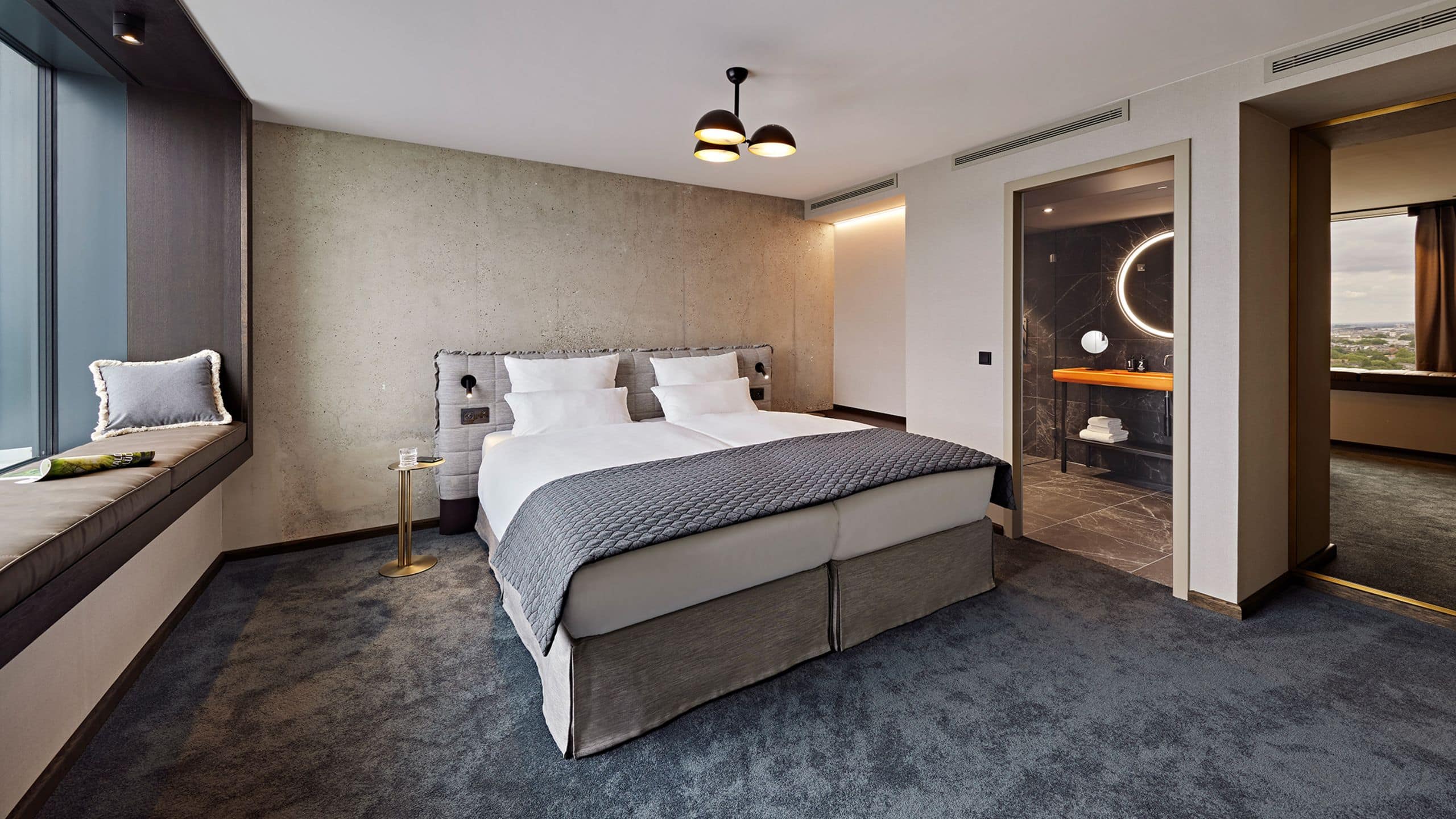 5/5 Lindner Congress Hotel Dusseldorf Zimmer Suite Bedroom