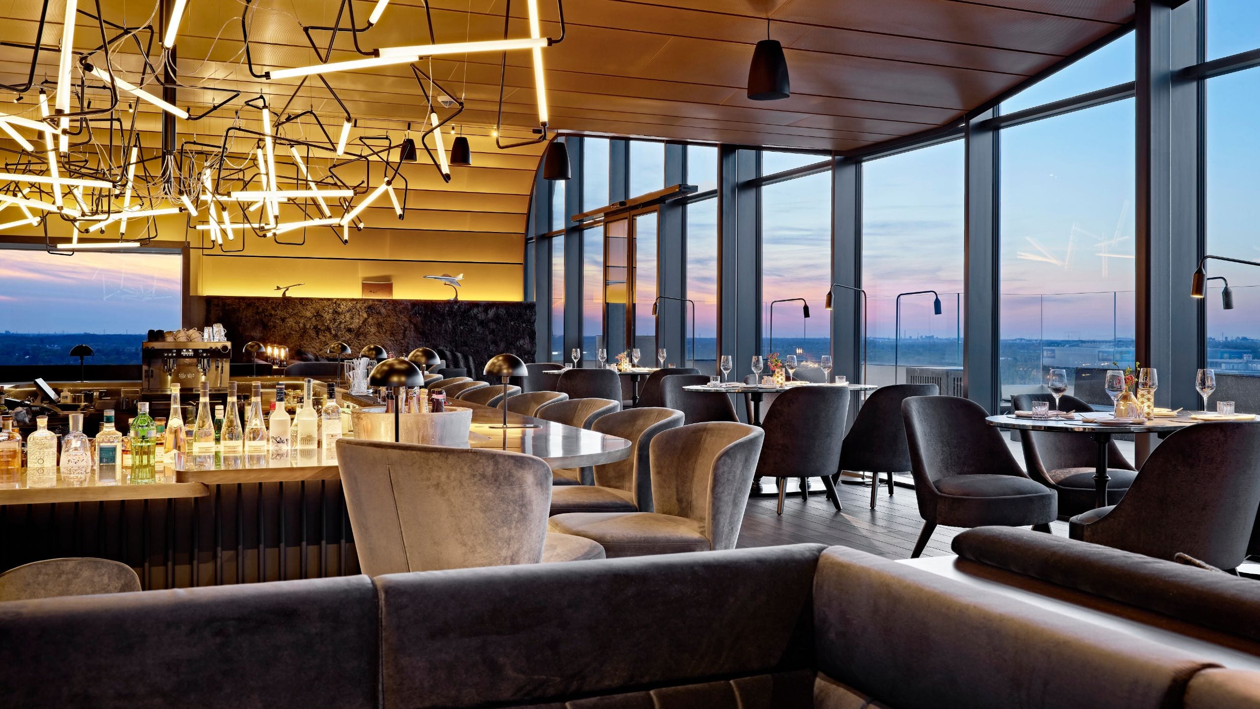Lindner Congress Hotel Dusseldorf Skybar