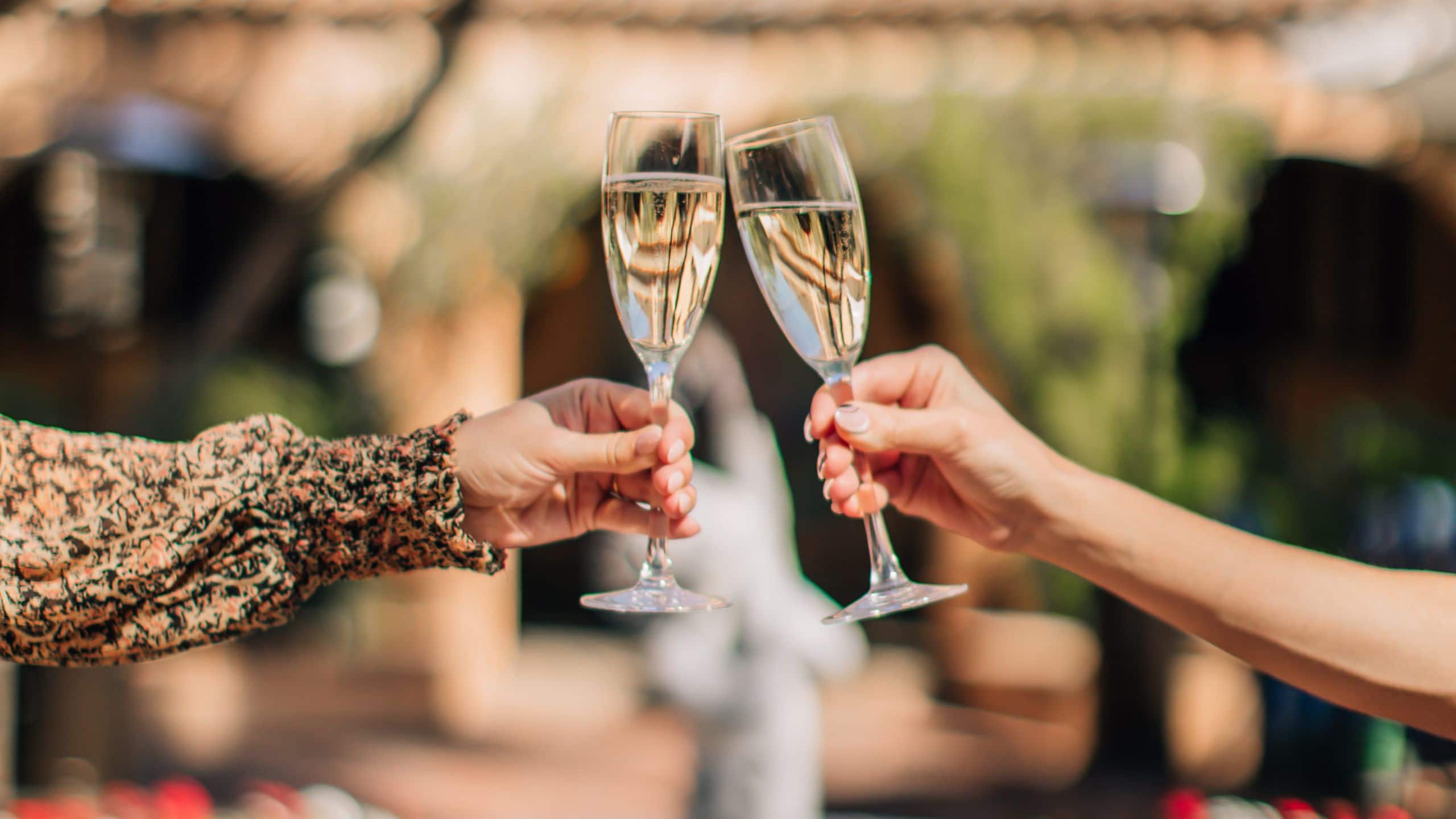 Royal Palms Resort and Spa Welcome Cheers