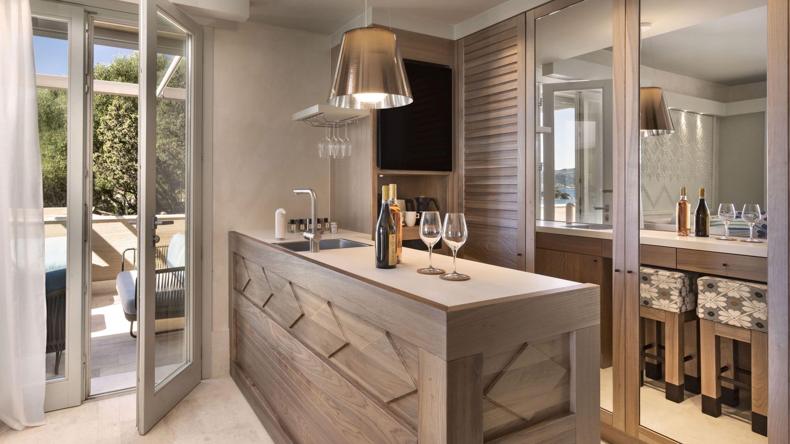 7Pines Resort Sardinia Rooftop Suite Wet Bar