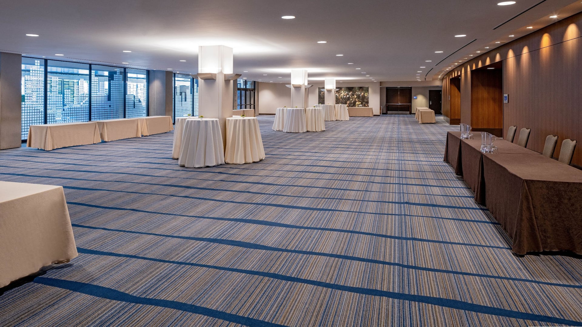 4 of 6 Hyatt Regency San Francisco Grand Ballroom Foyer