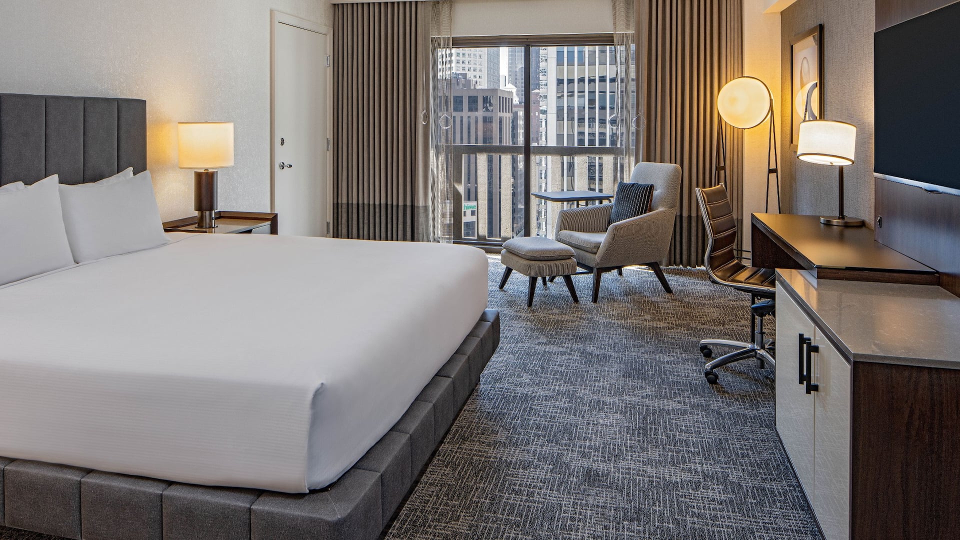 Hyatt Regency San Francisco Regency Club Level Accessible King