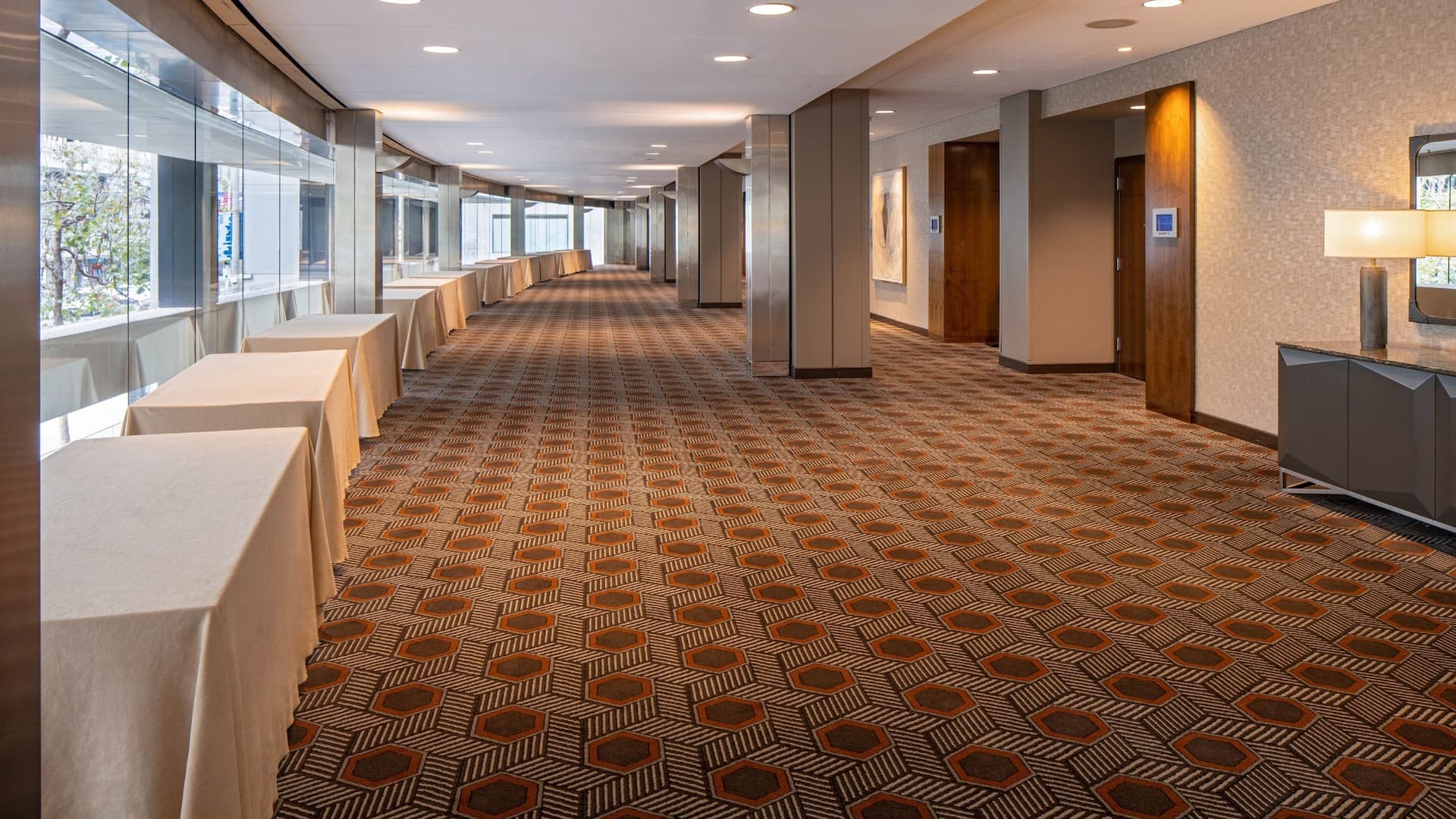 4 of 4 Hyatt Regency San Francisco Seacliff Foyer