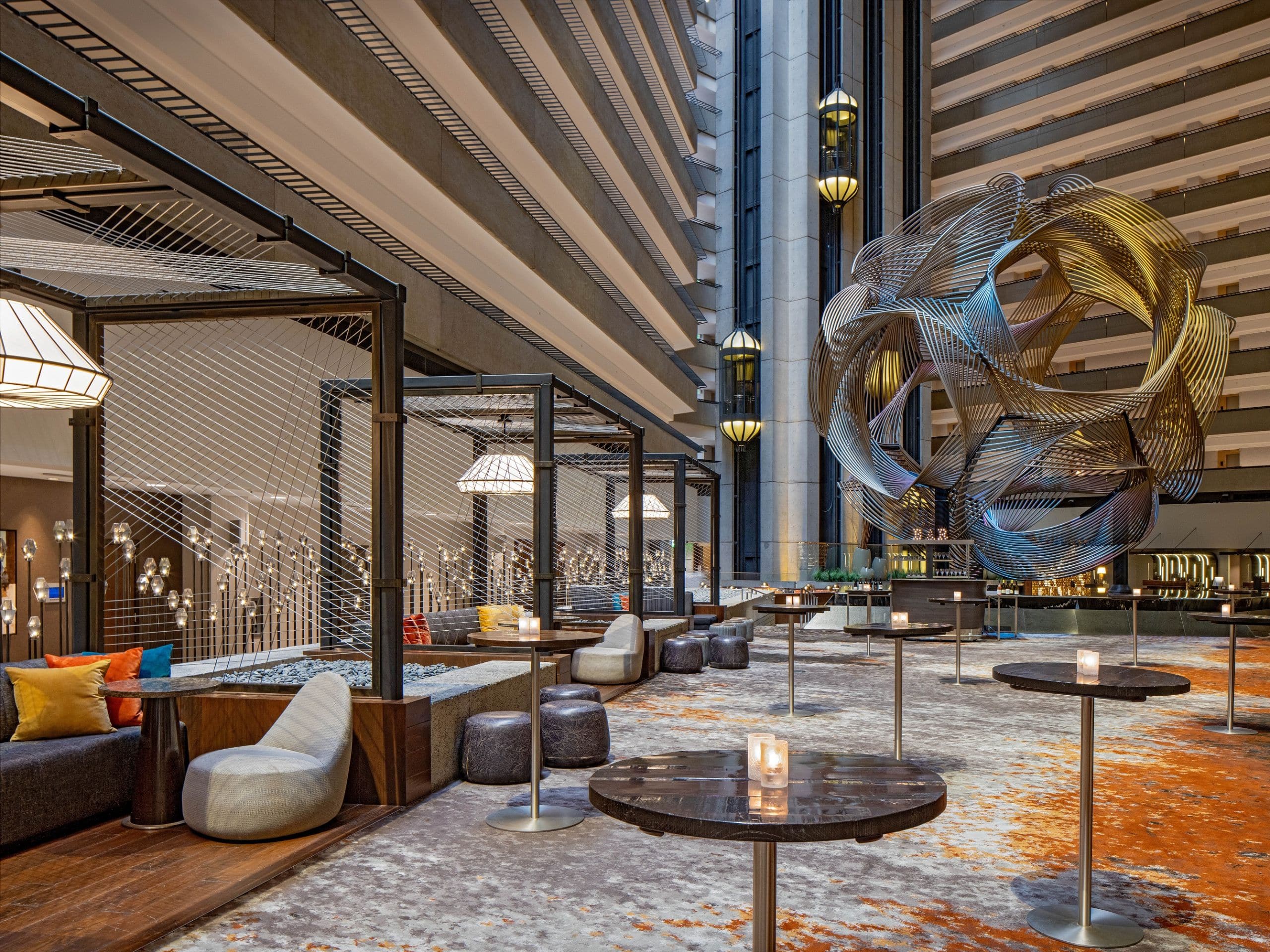 Hyatt Regency San Francisco Upper Atrium Cocktail Set
