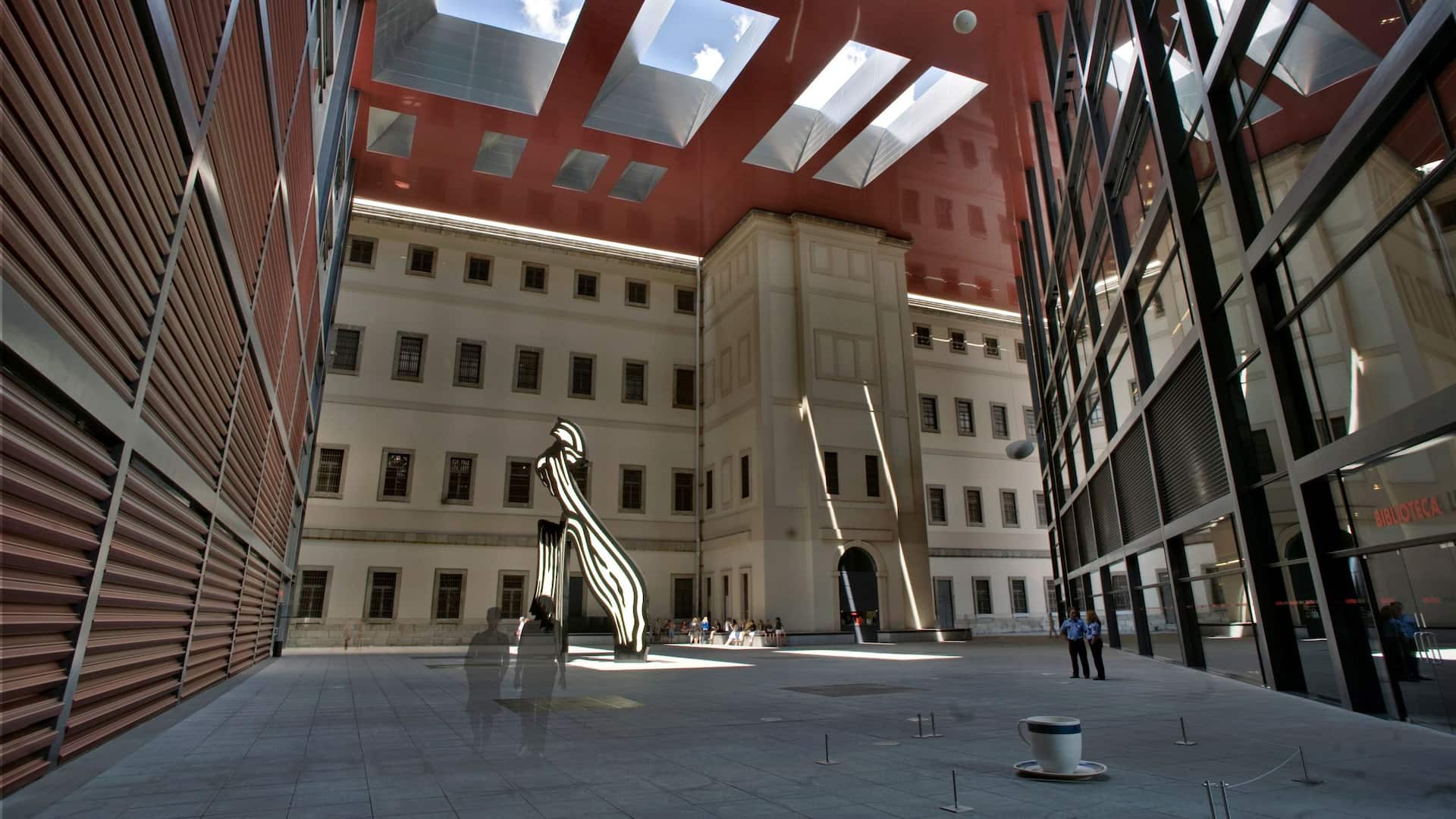 Hyatt Regency Hesperia Madrid Hyatt Regency Hesperia Madrid Museo Reina Sofia Patio