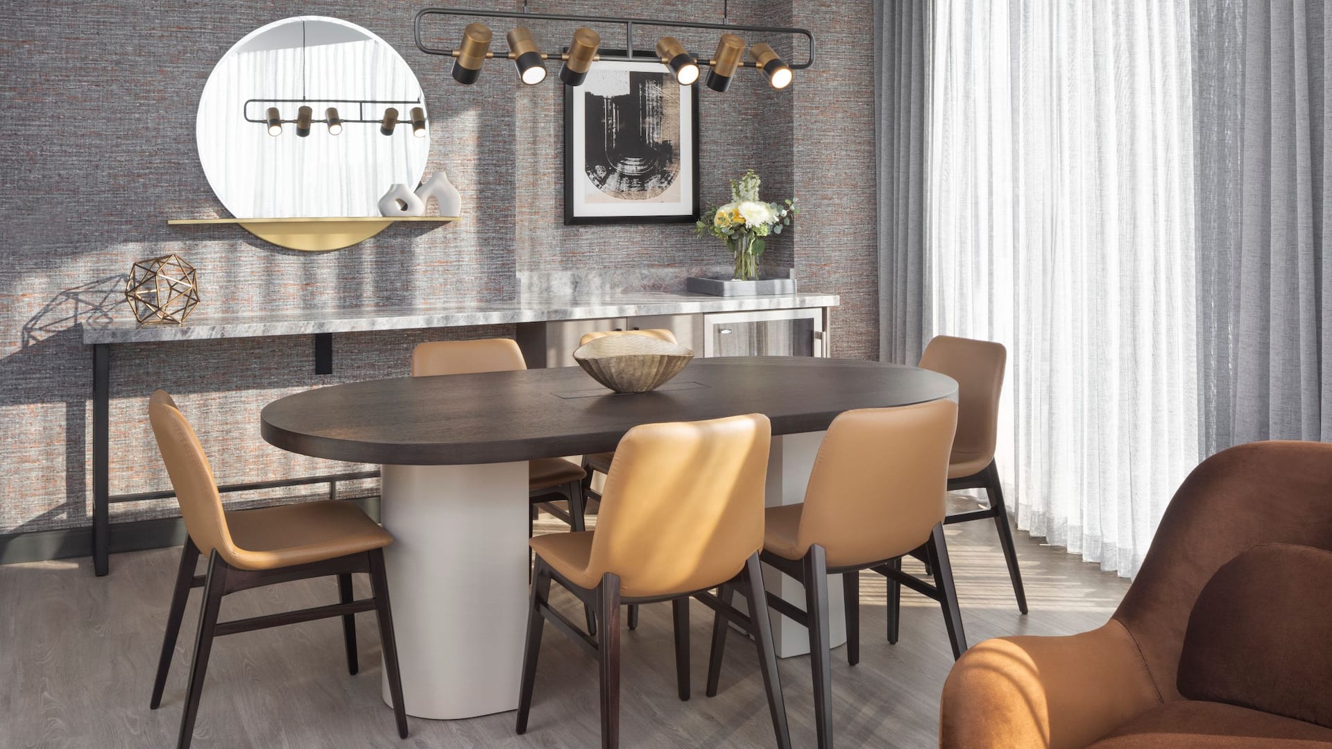 第 3，共 3 Hyatt Regency Salt Lake City Suite Dining Area