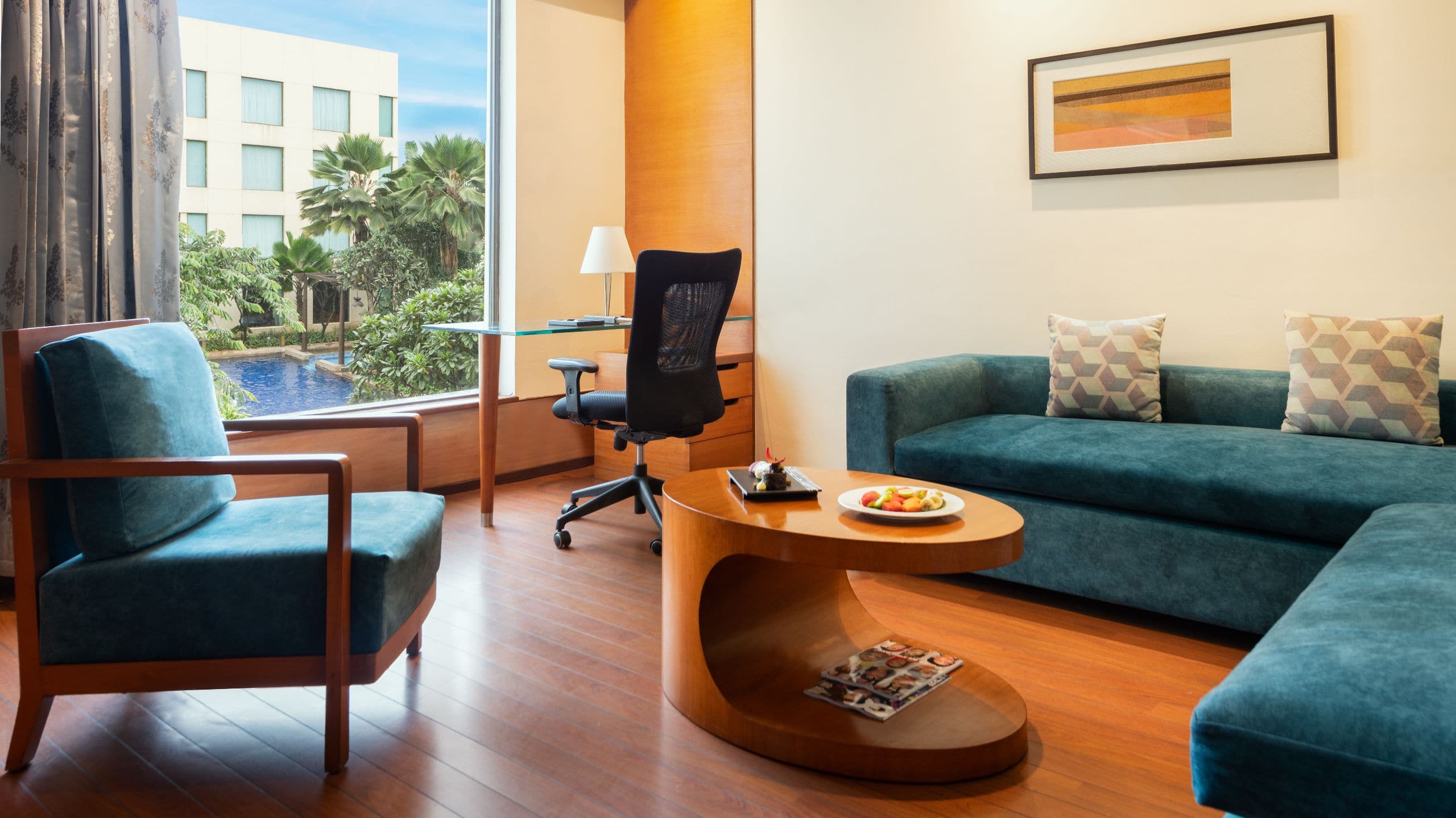 第 2，共 5 Hyatt Pune Hyatt Suite Living Room