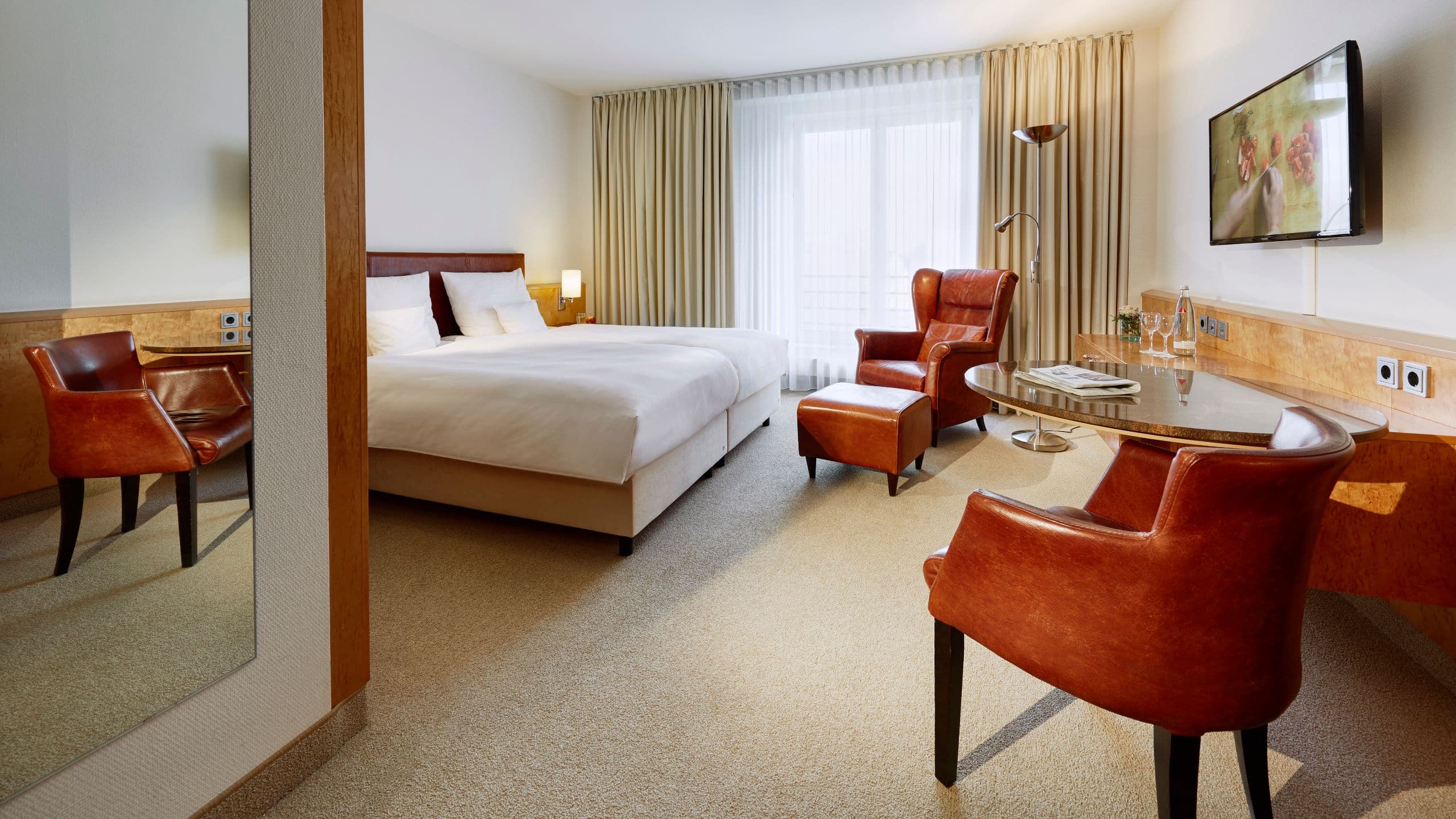 Lindner Hotel Airport Guestroom