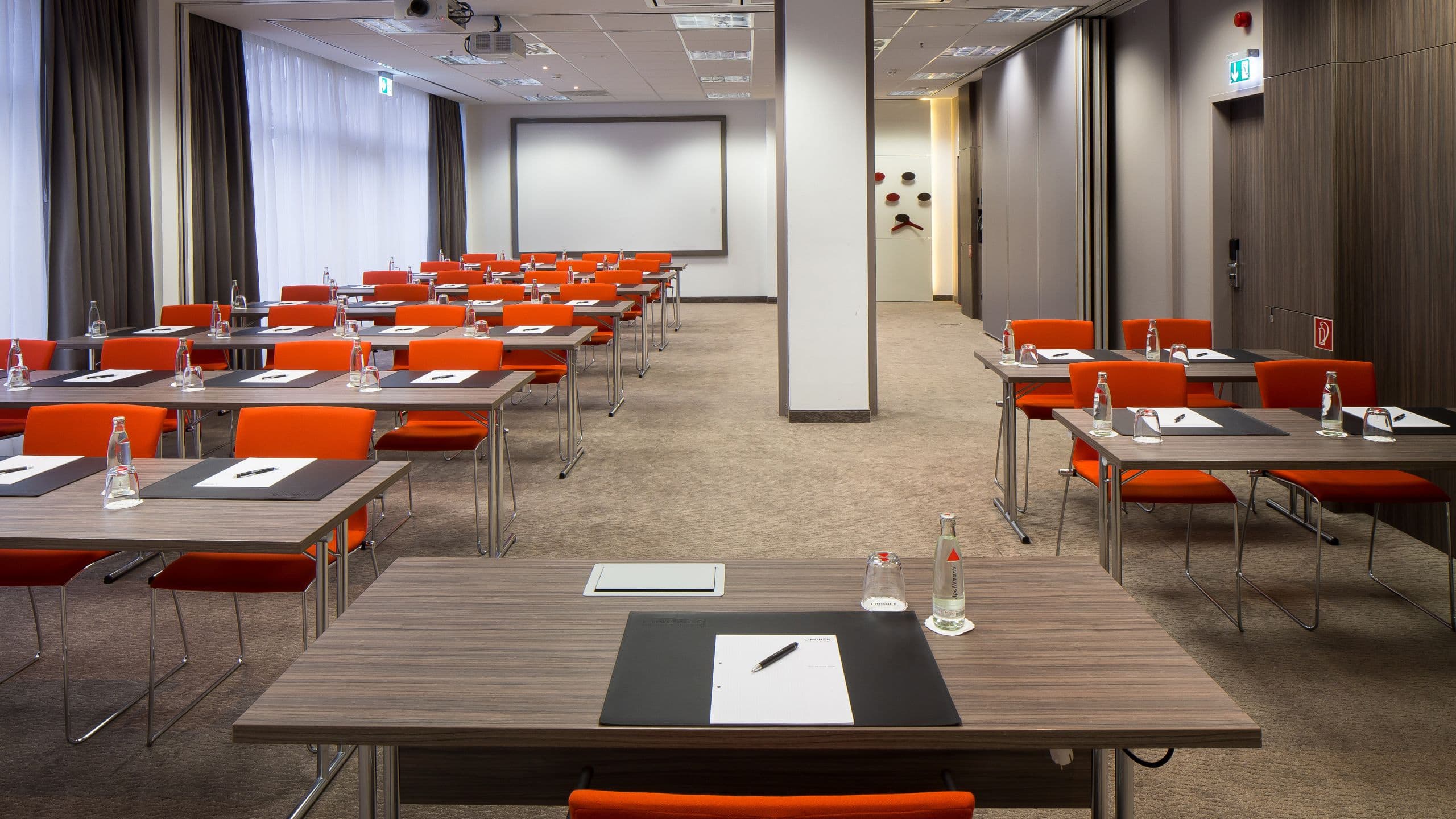 Lindner Congress Hotel Frankfurt Meeting Room