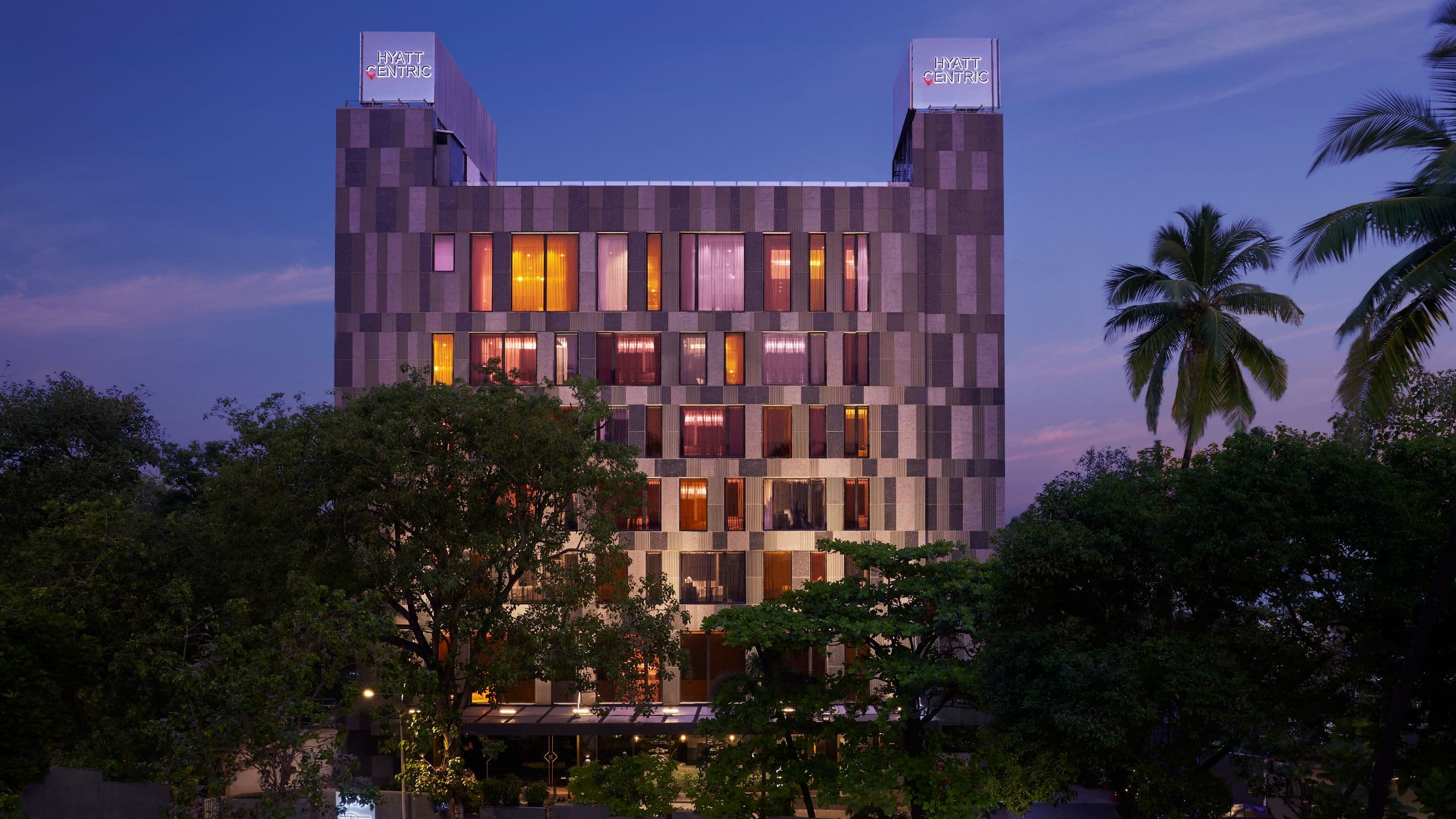 Hyatt Centric Juhu Mumbai Hotel Facade