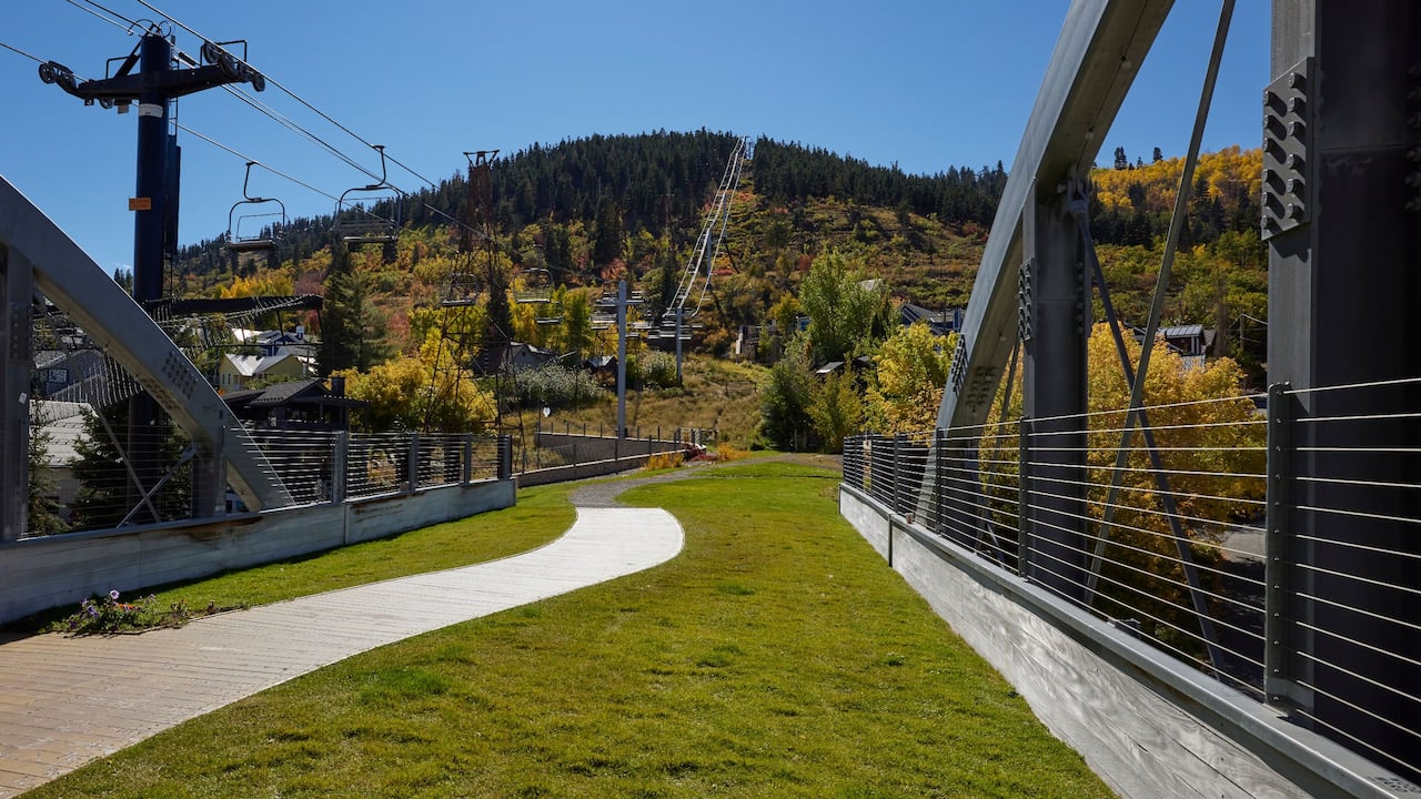 Ski Lift Local