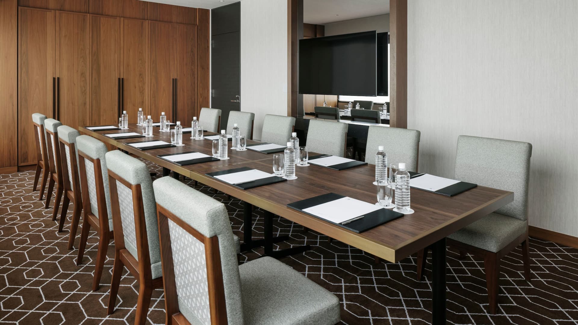 Hyatt Regency Yokohama Banquet Drawing Room B Board Style