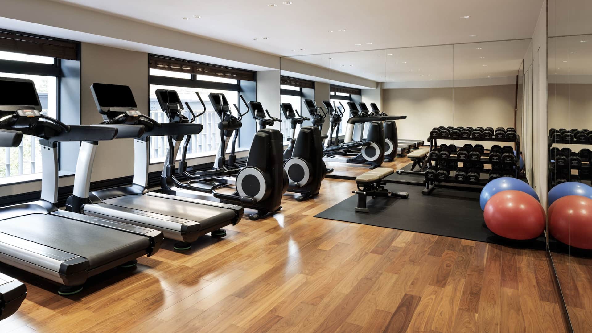 Hyatt Regency Yokohama Fitness Center