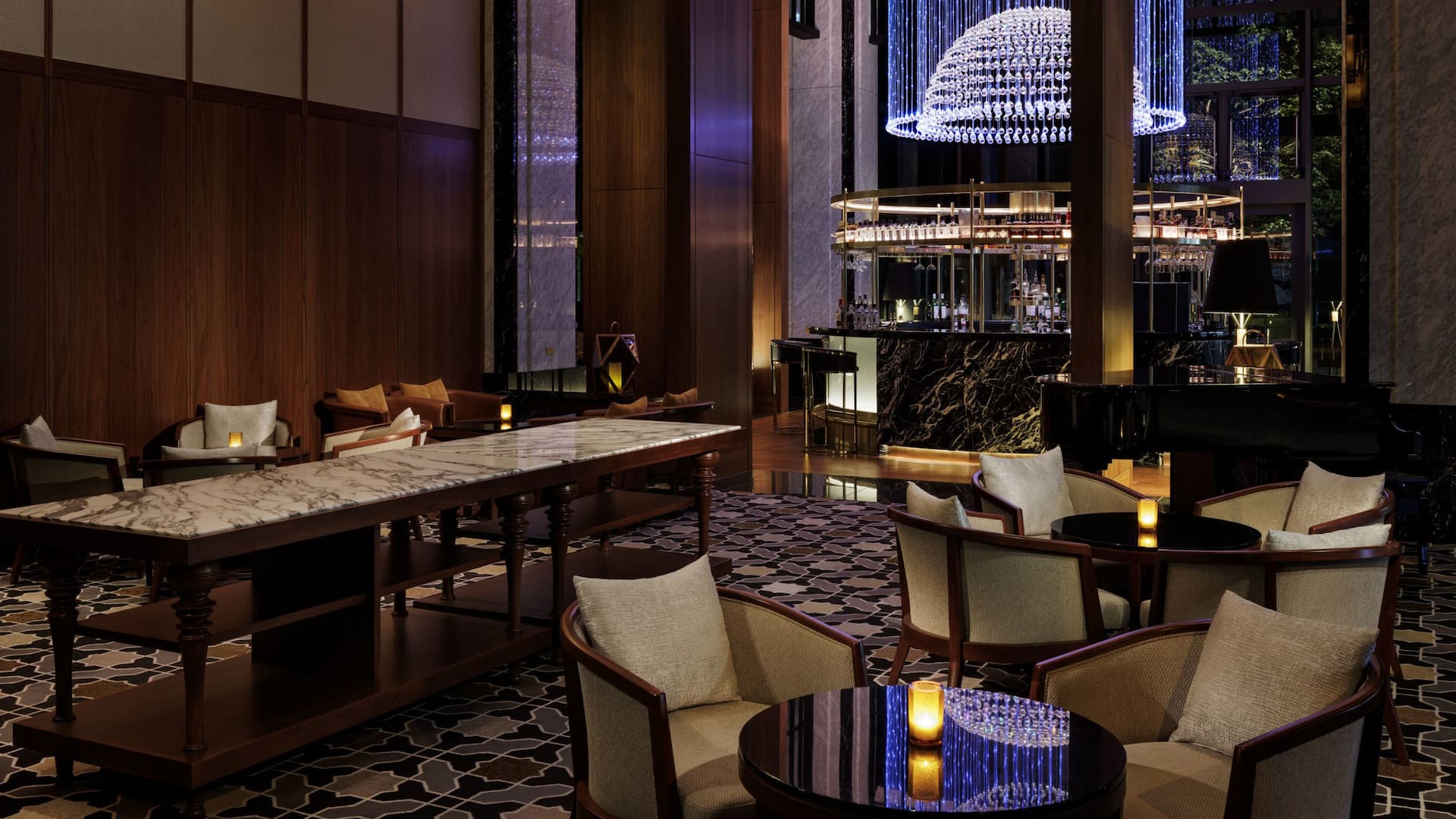 Hyatt Regency Yokohama Restaurant Union Bar Nighttime