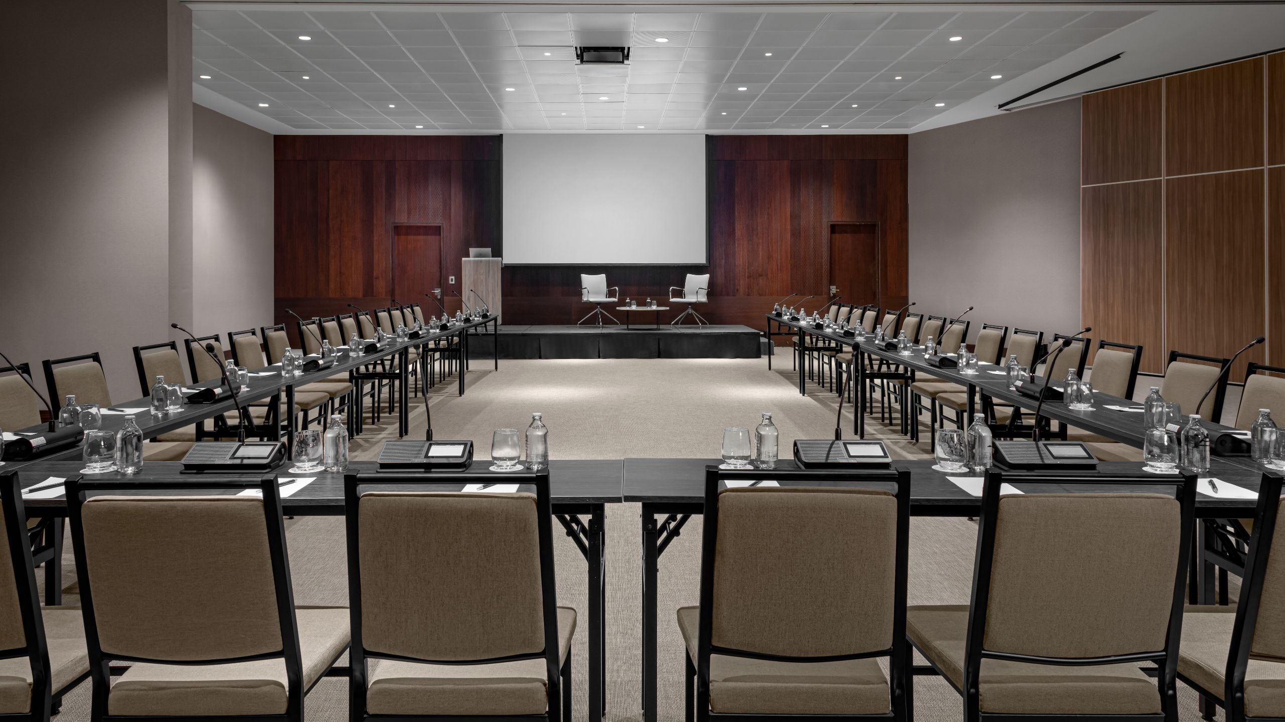 1 de 1 Hyatt Centric San Isidro Lima Camu Camu Ayb Venue