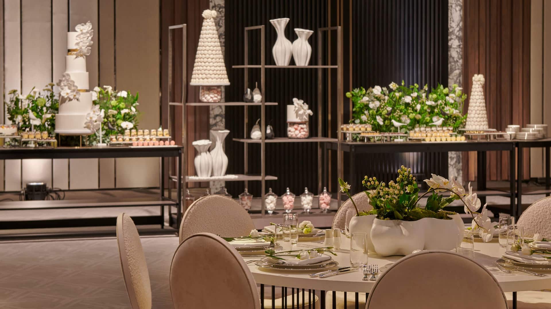 Grand Hyatt Kuwait Wedding Set Up Grand Ballroom Table