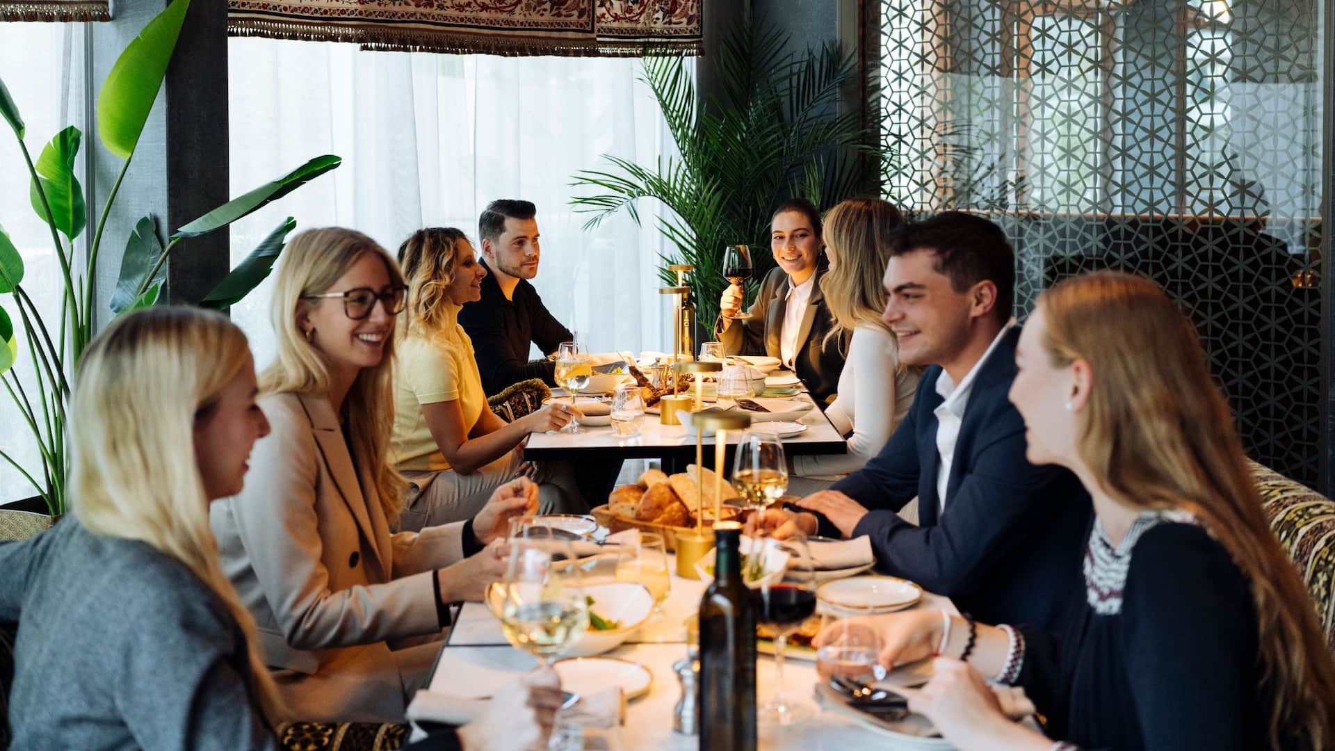 Hyatt Regency Zurich Airport The Circle Babel Restaurant Private Dining Group