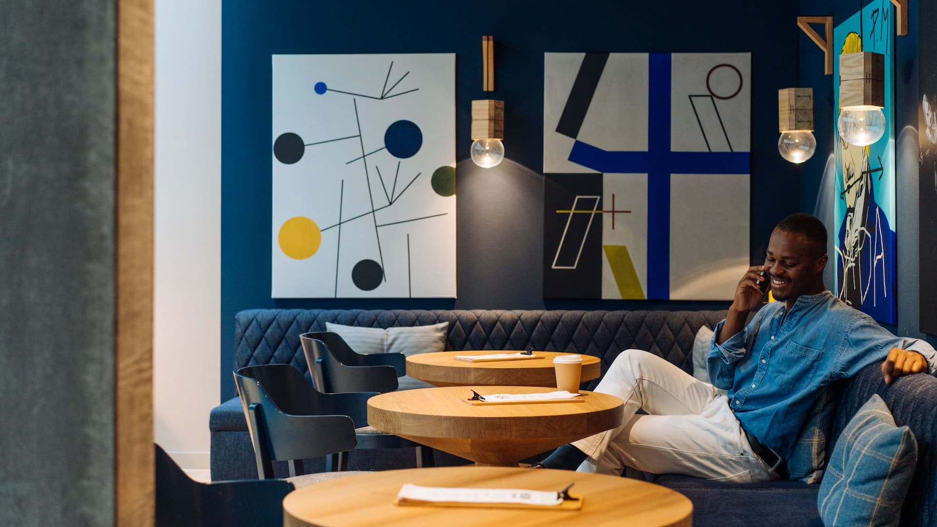 Hyatt Place Zurich Airport The Circle Dada Lounge Guest