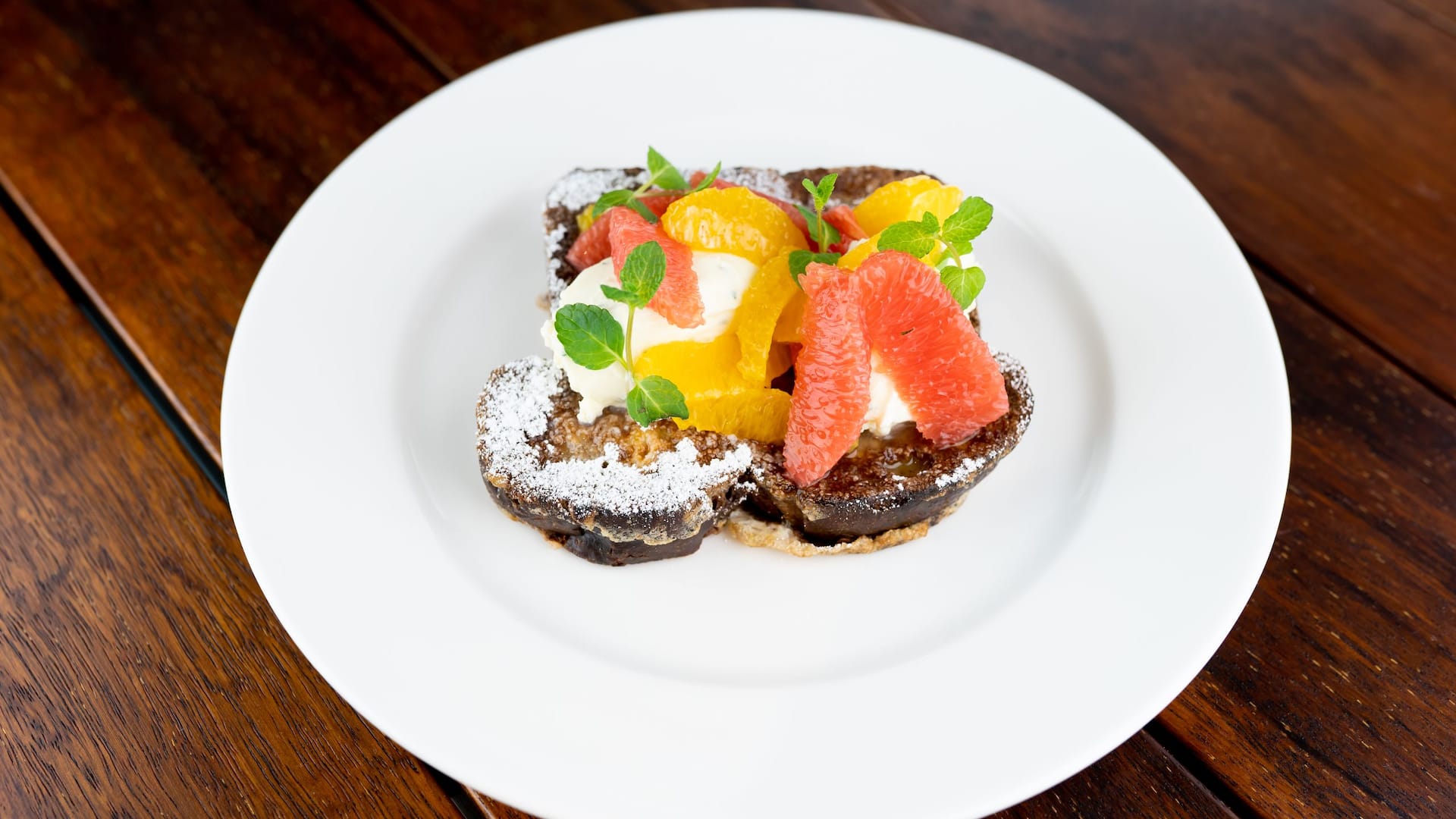 Hyatt Place Krakow French Toast With Citrus Fruit