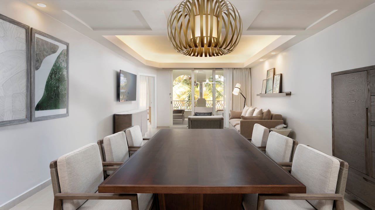 king premier villa dining at hyatt regency grand reserve 