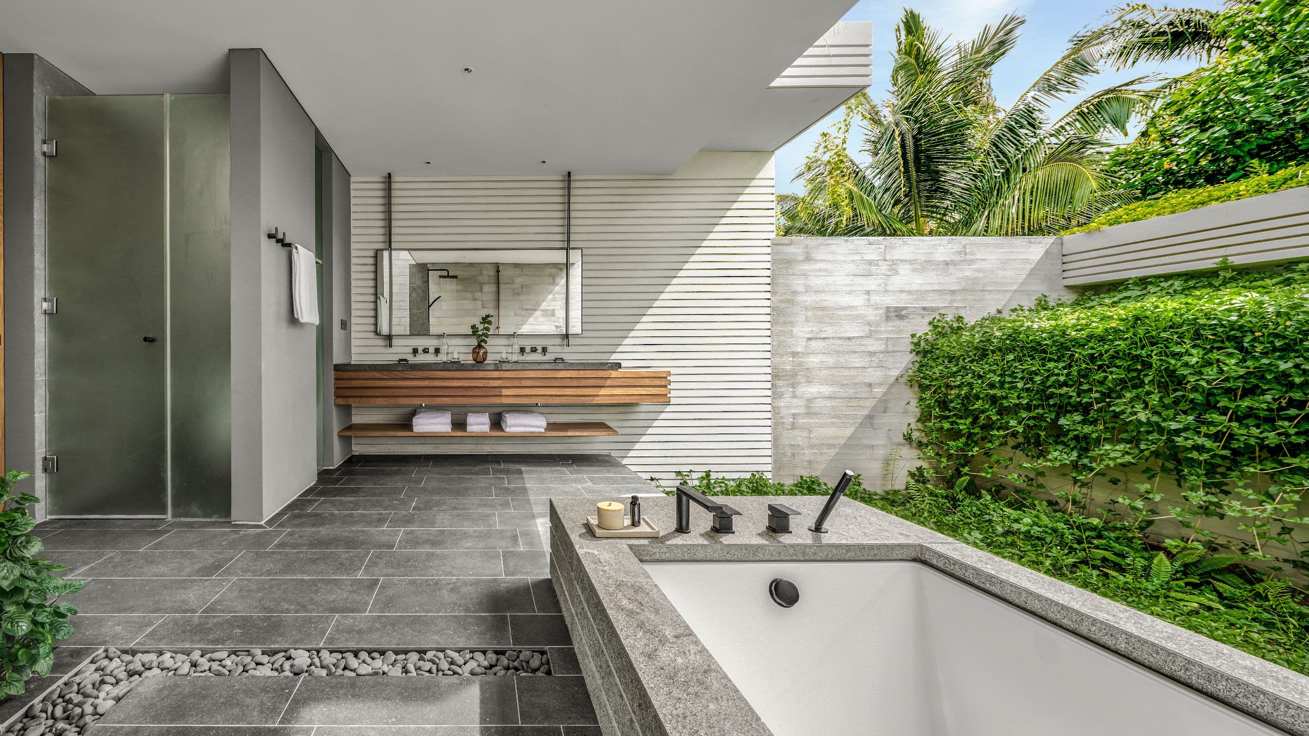 7/8 Alila Kothaifaru Maldives Beach Villa Bathroom Side View