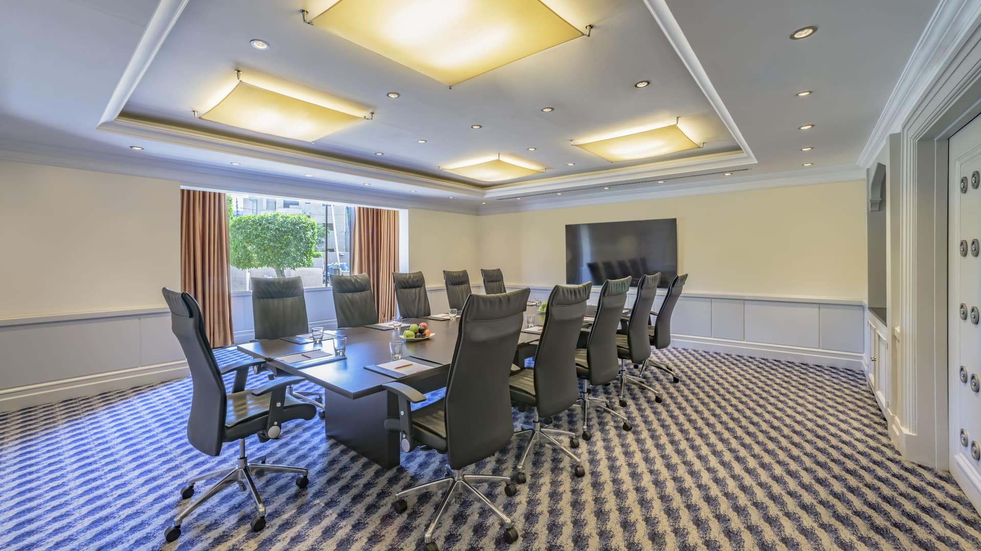 Grand Hyatt Amman Boardroom