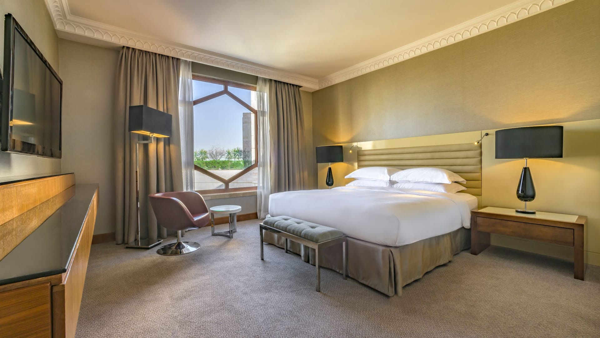 Grand Hyatt Amman Royal Suite A Bedroom