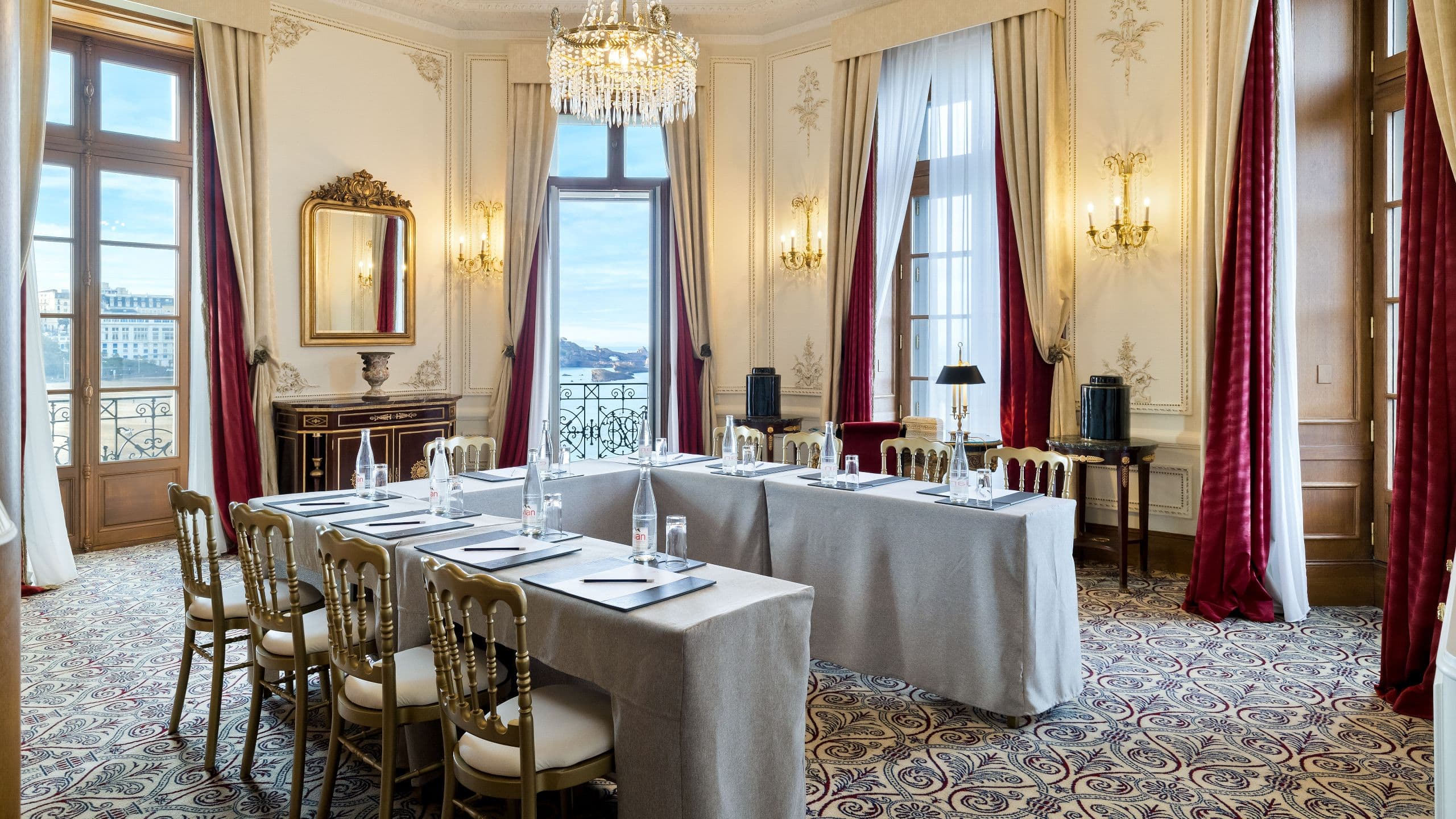 Hôtel du Palais Biarritz Meeting Room Open Window View