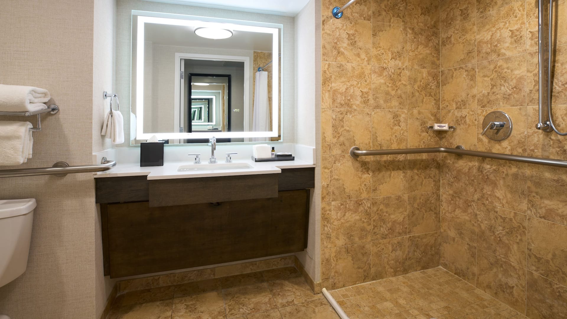 Hyatt Regency Orlando International Airport Accessible Bathroom