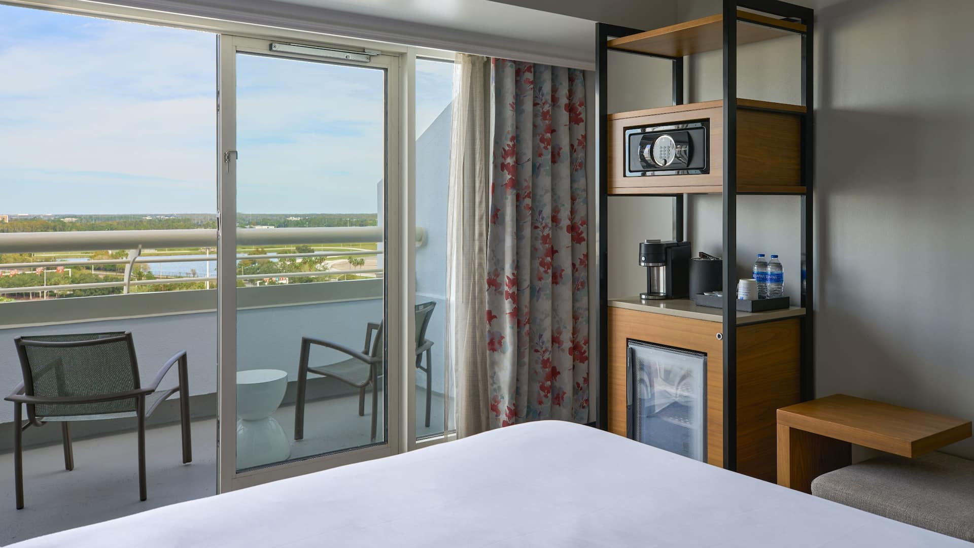 2 из 6 Hyatt Regency Orlando International Airport Double Double View