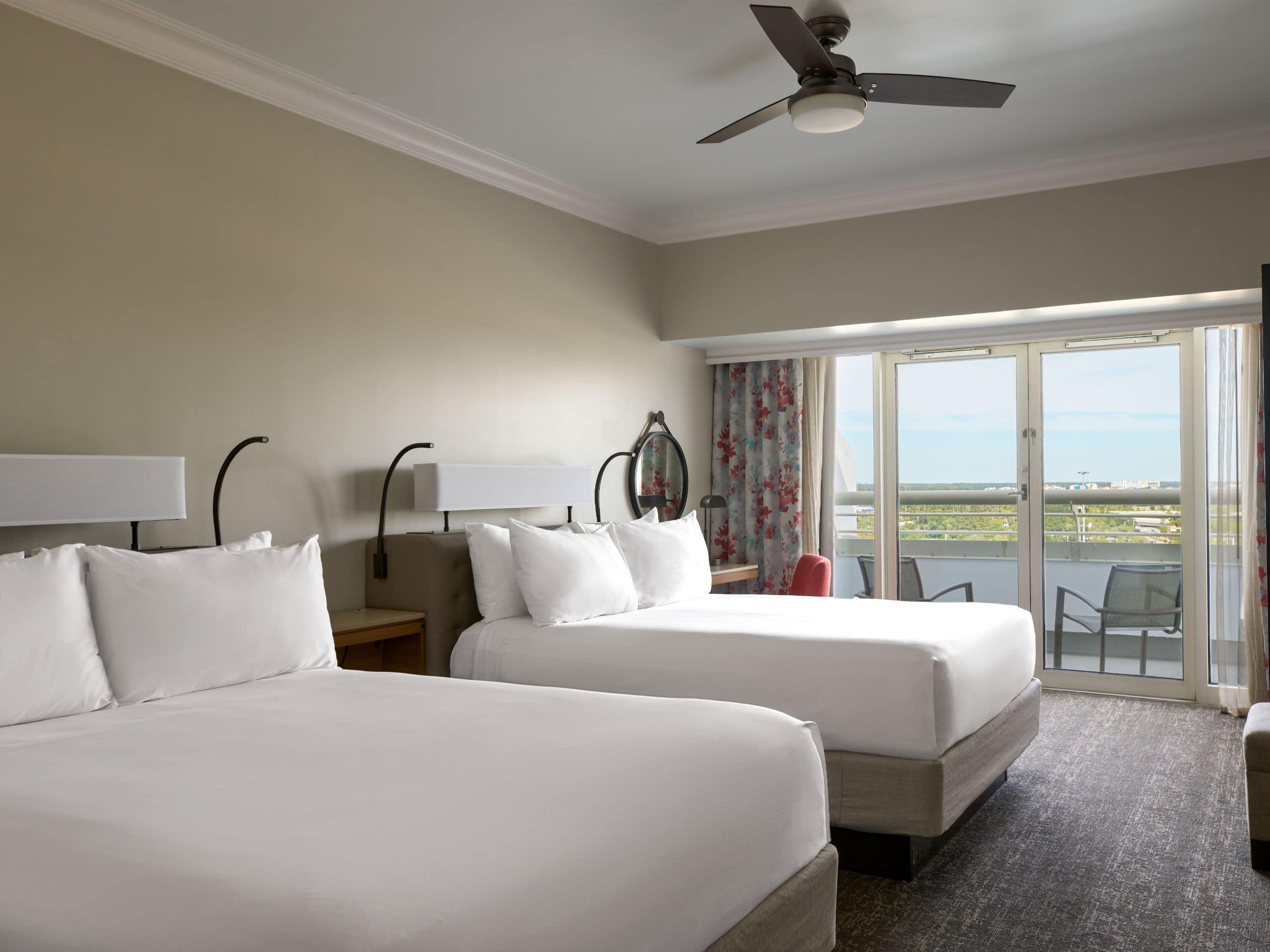 Hotel Rooms & Suites Near MCO Airport | Hyatt Regency Orlando ...