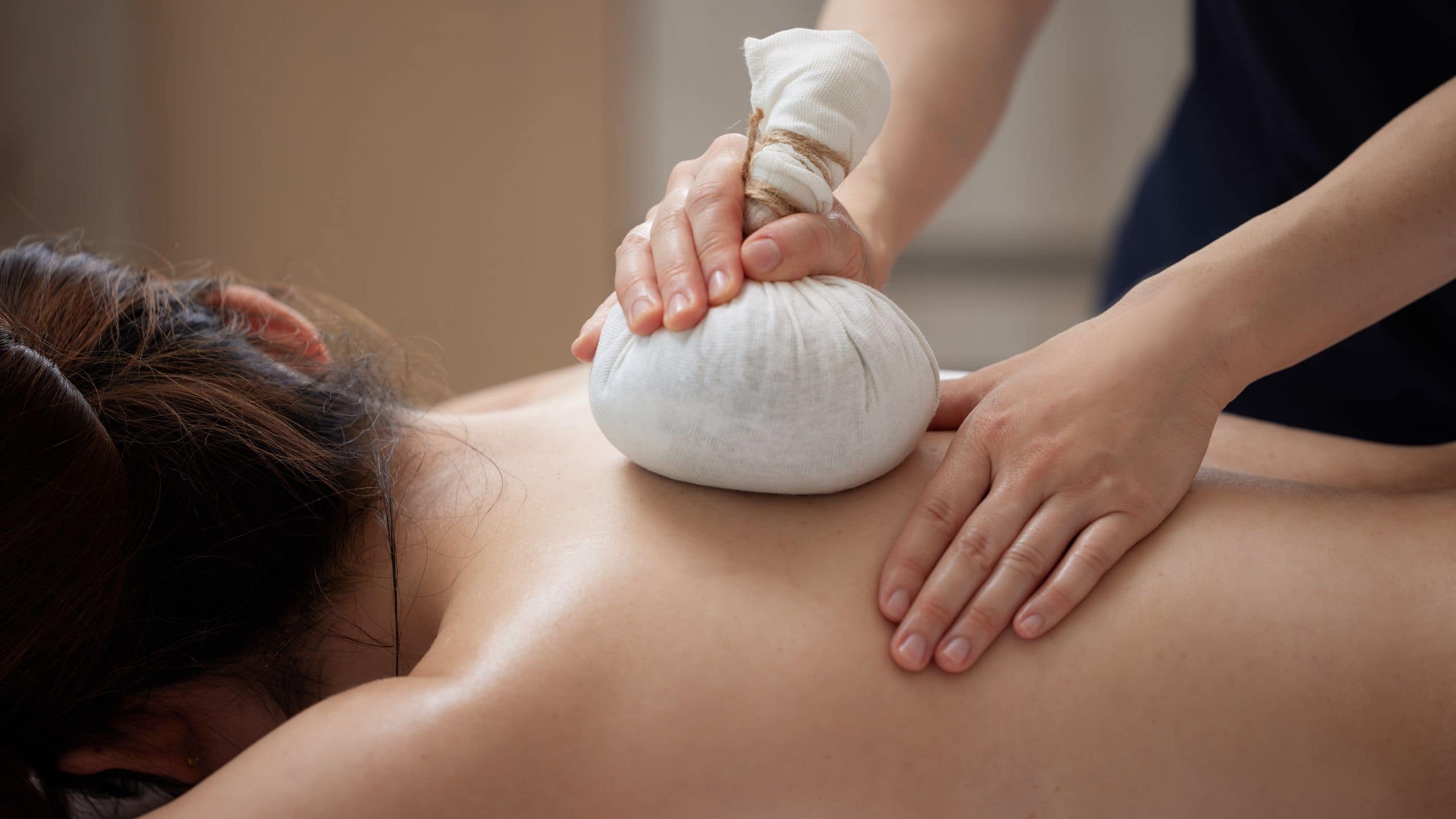 Fuji Speedway Hotel Omika Spa Treatment Body Woman Hand