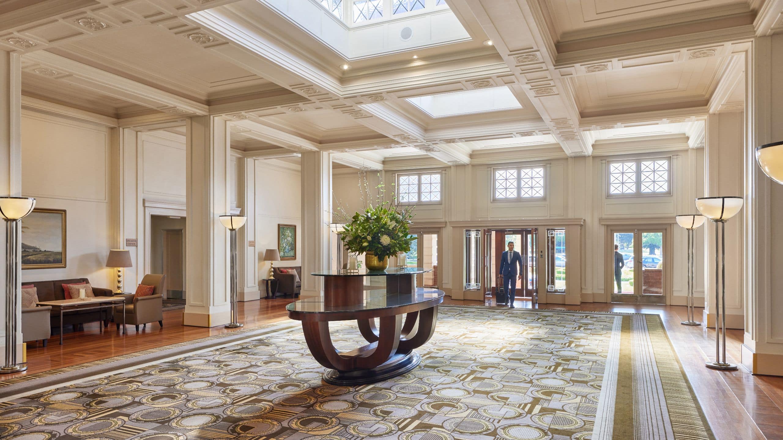 Hyatt Hotel Canberra - A Park Hyatt Hotel Garden Lobby