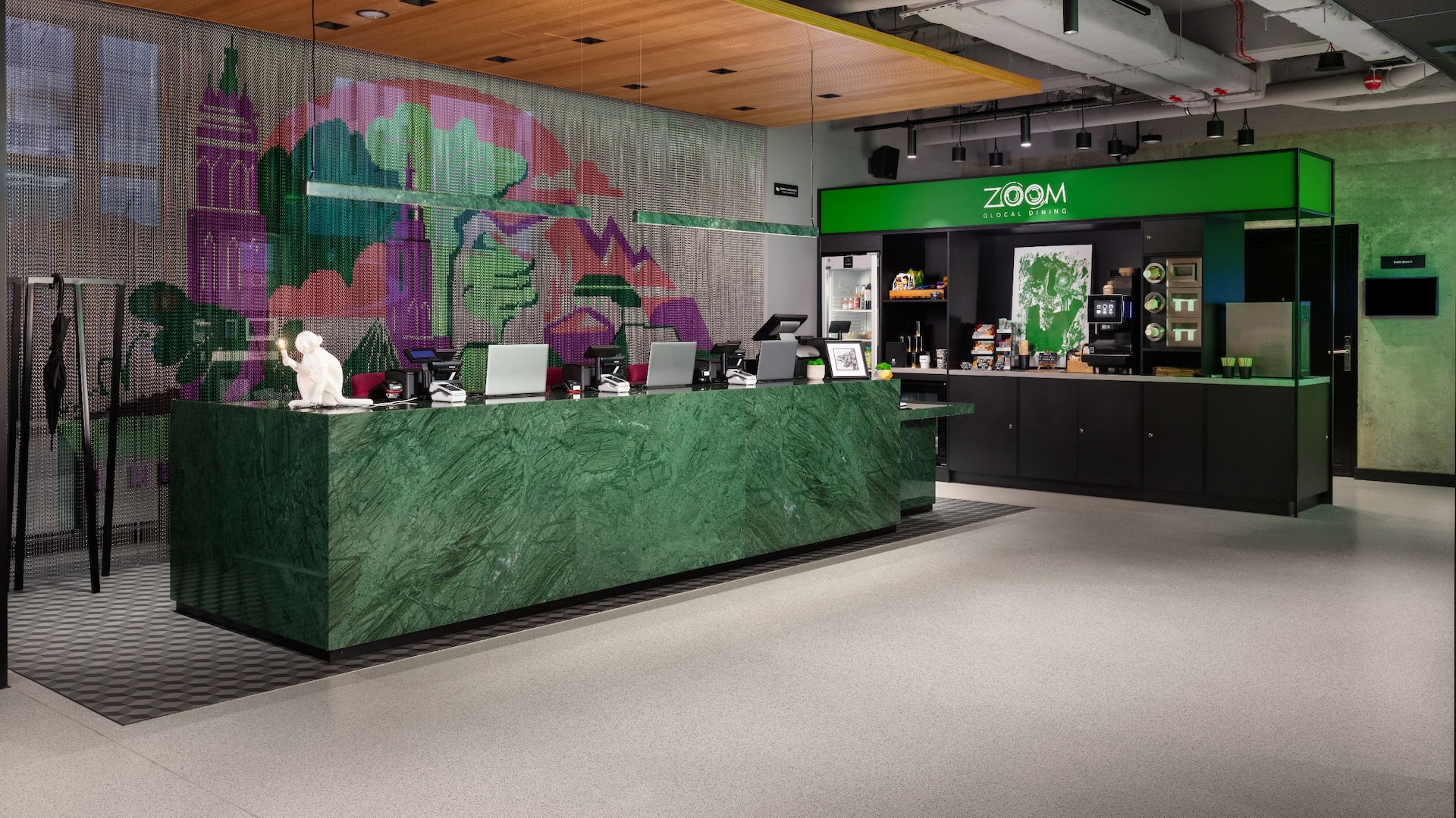 Hyatt Place Krakow Reception Desk